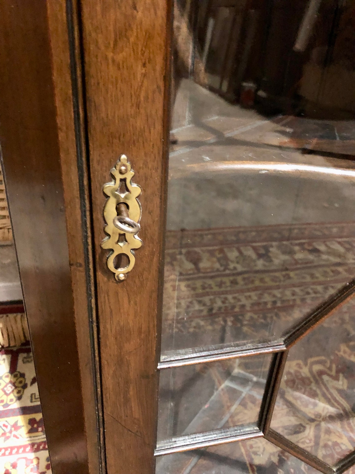 000560....Handsome Pair Of Mahogany Glazed Corner Cabinets