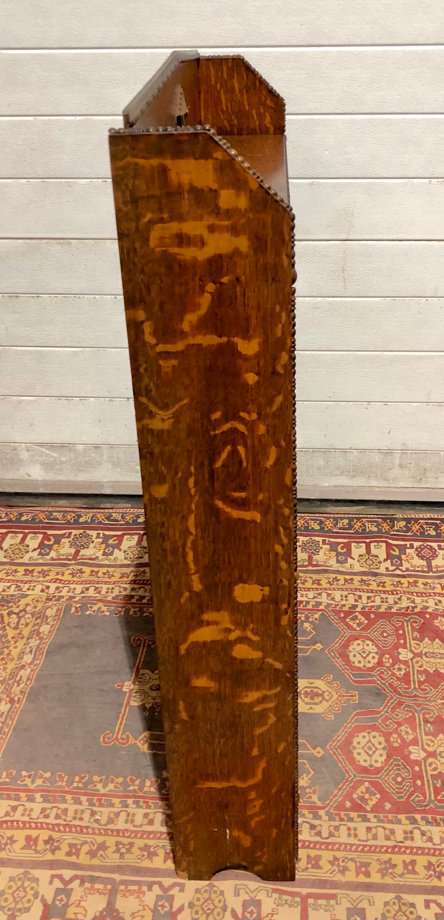 000567....Handsome Arts And Crafts Oak Bookcase