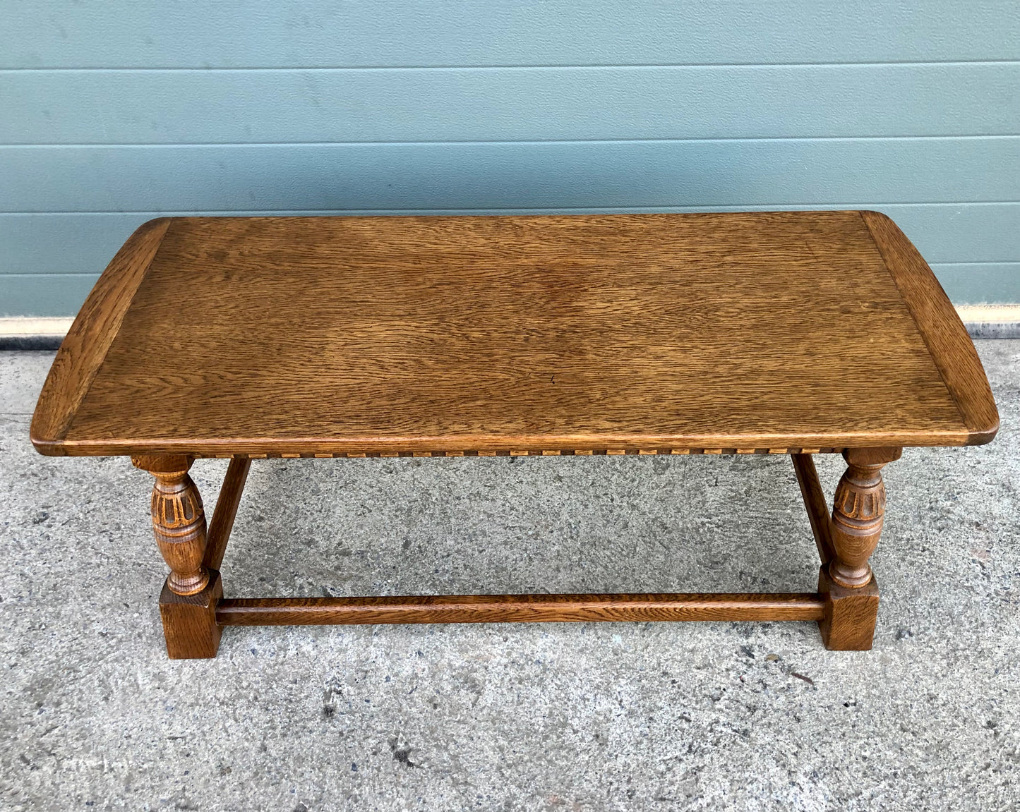 000565....Handsome Solid Carved Oak Coffee Table