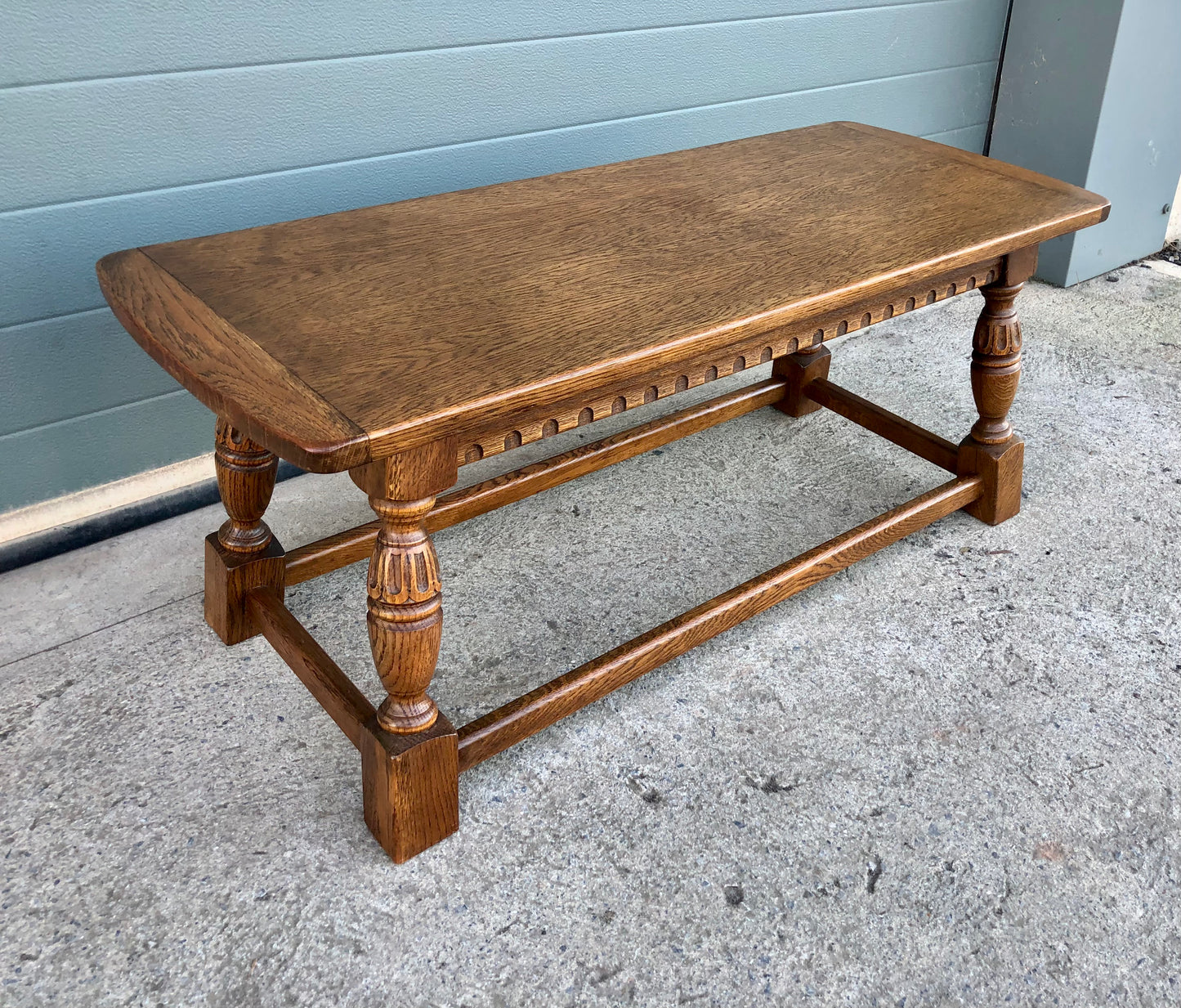 000565....Handsome Solid Carved Oak Coffee Table
