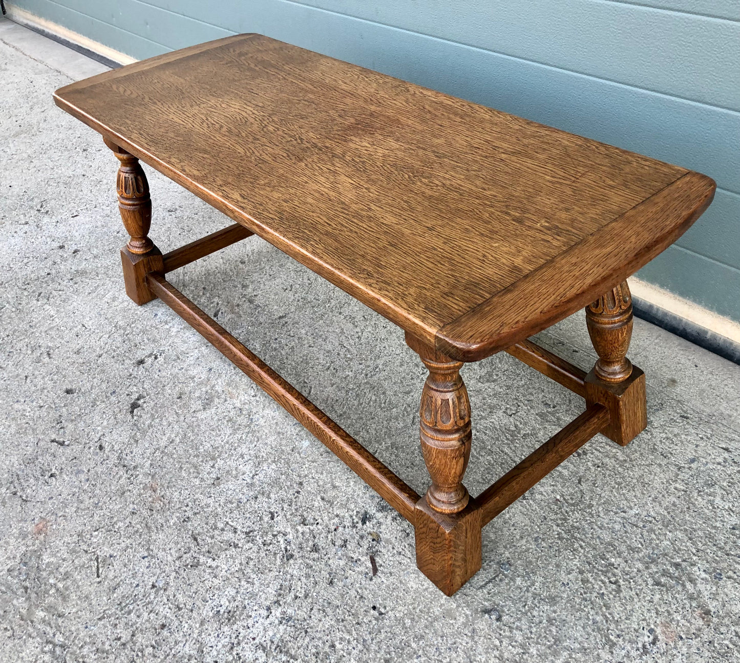 000565....Handsome Solid Carved Oak Coffee Table