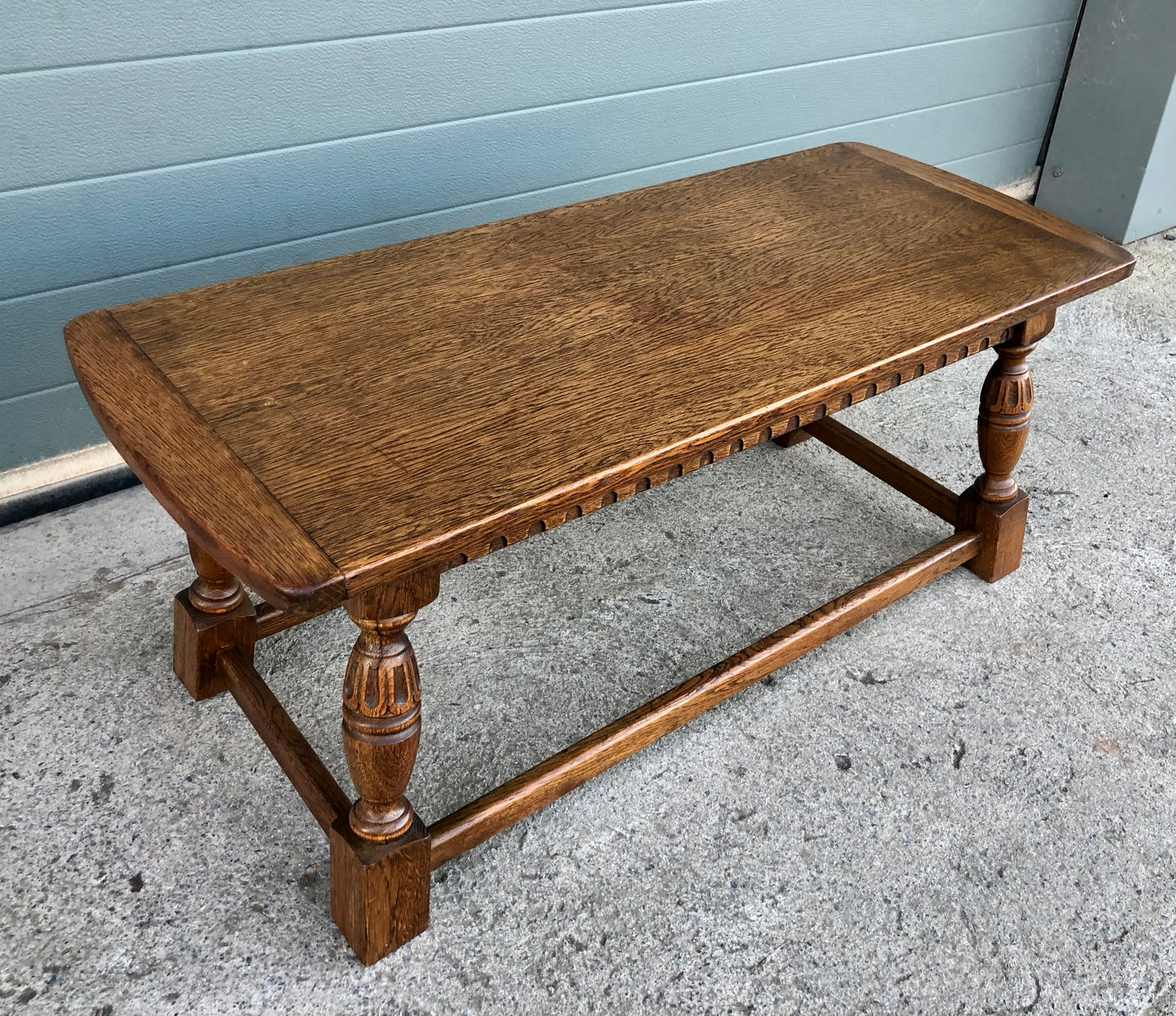 000565....Handsome Solid Carved Oak Coffee Table