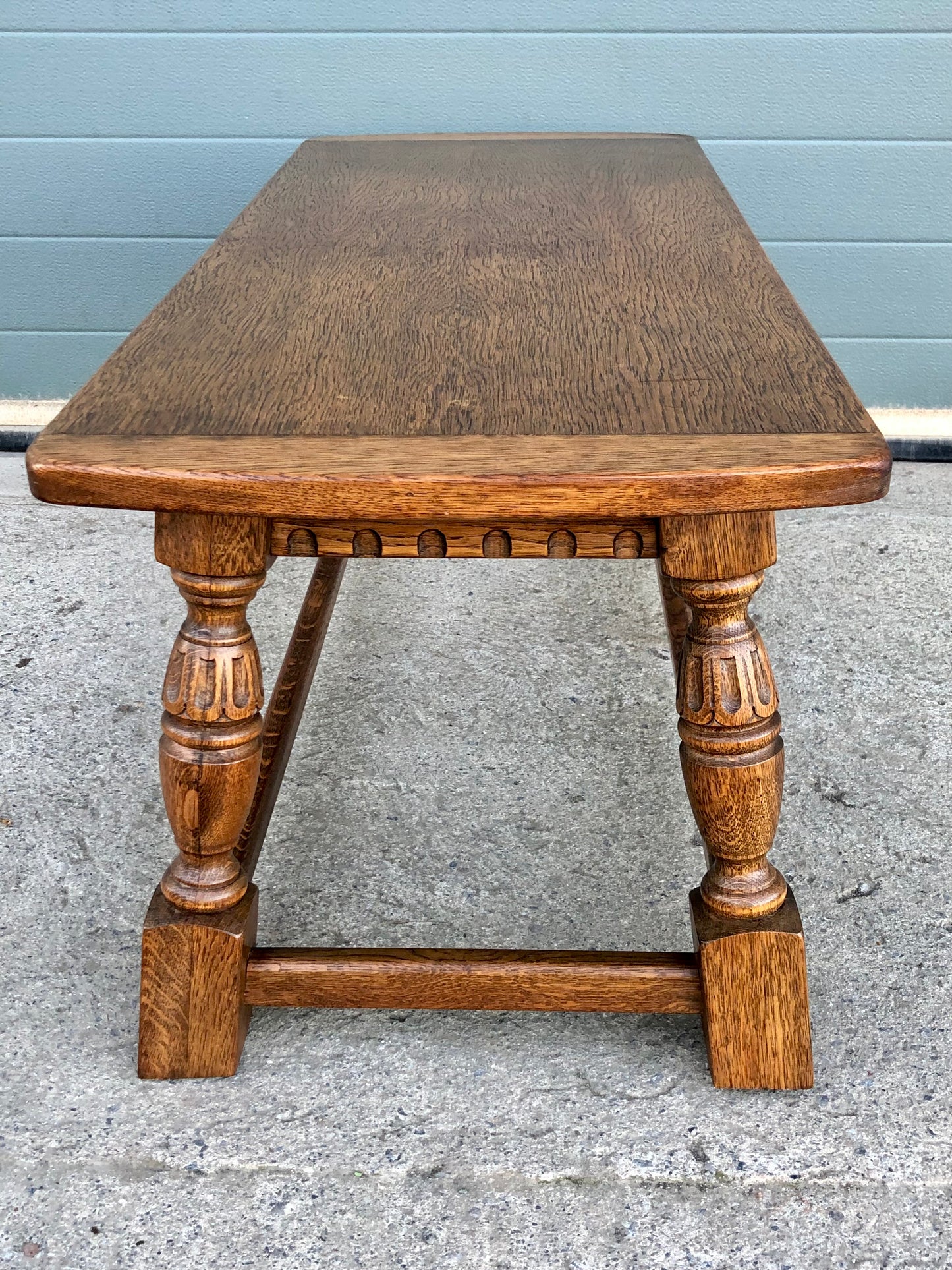 000565....Handsome Solid Carved Oak Coffee Table