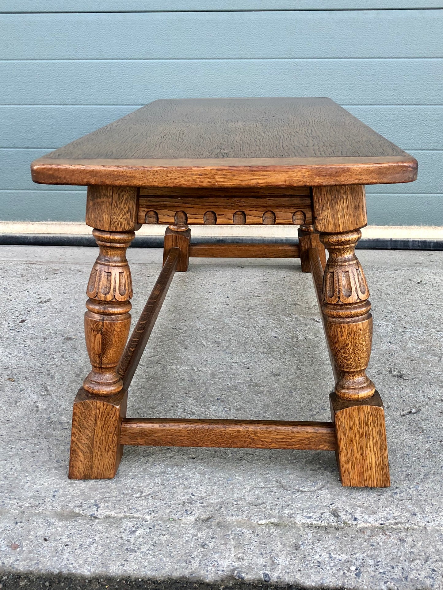000565....Handsome Solid Carved Oak Coffee Table
