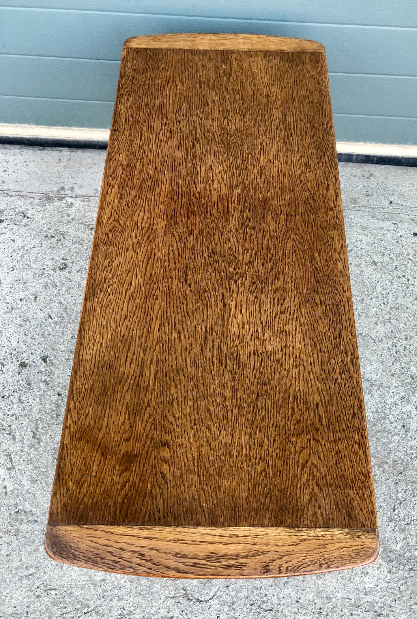 000565....Handsome Solid Carved Oak Coffee Table