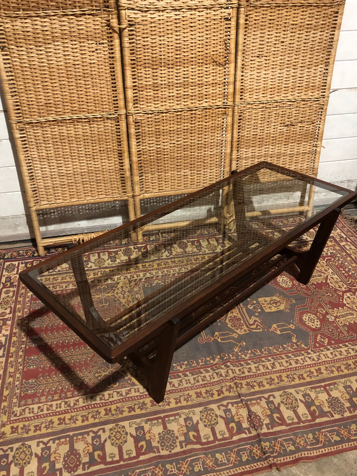 000557....Handsome Retro Teak Coffee Table
