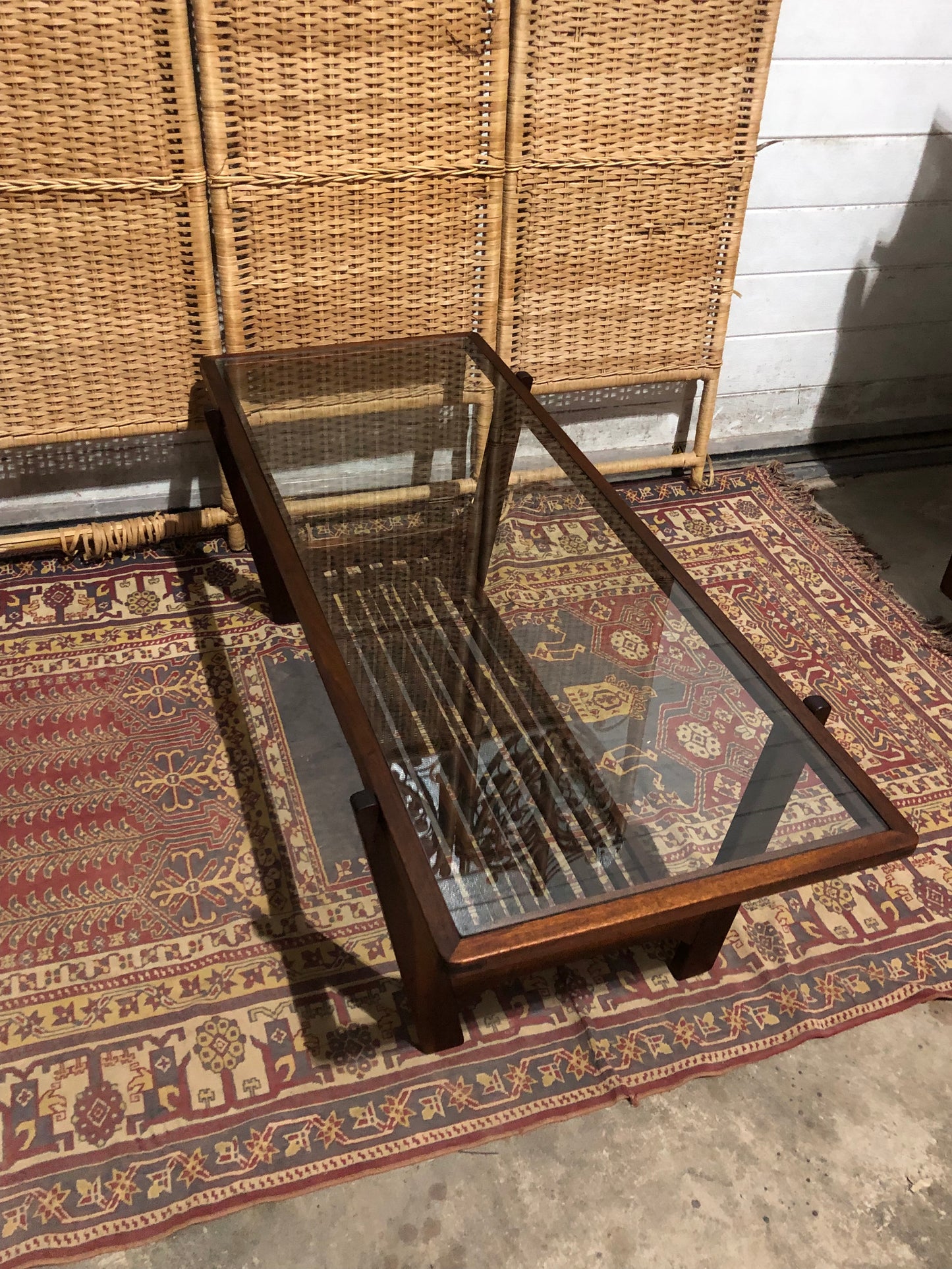 000557....Handsome Retro Teak Coffee Table