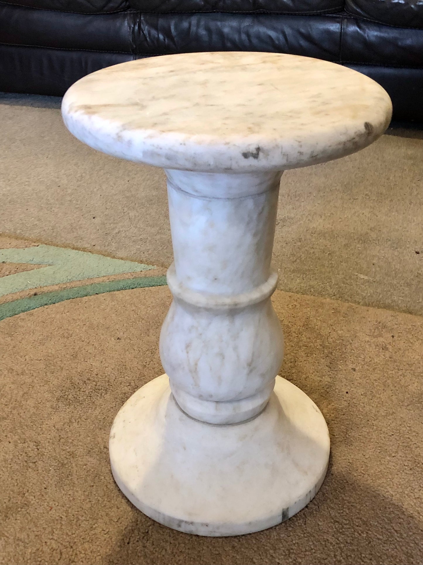 000554....Handsome Antique Off White Marble Pedestal