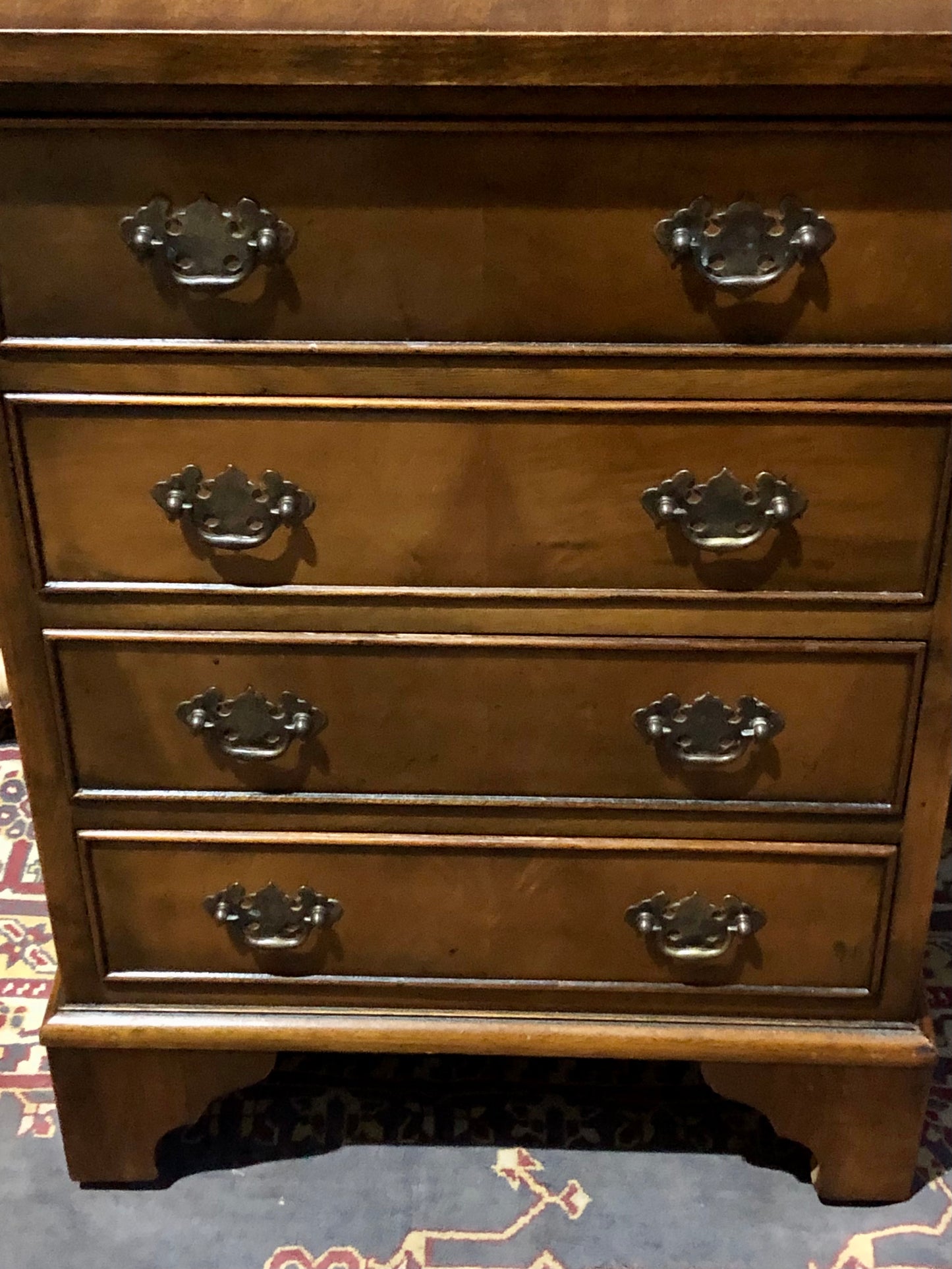 000553....Handsome Vintage Walnut Bedside Chest