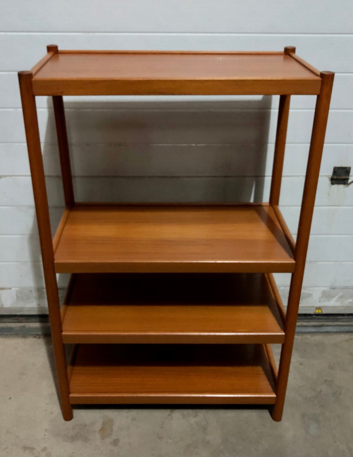 000716....Retro Style Teak Shelving Unit