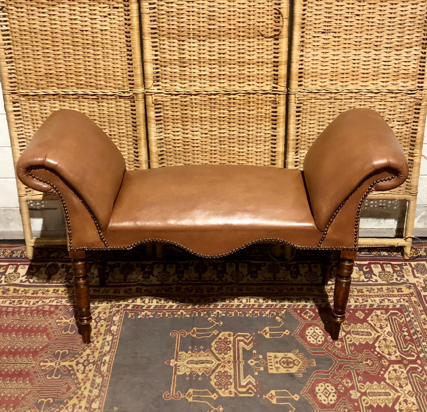 000550....Handsome Pair Of Edwardian Window Seats