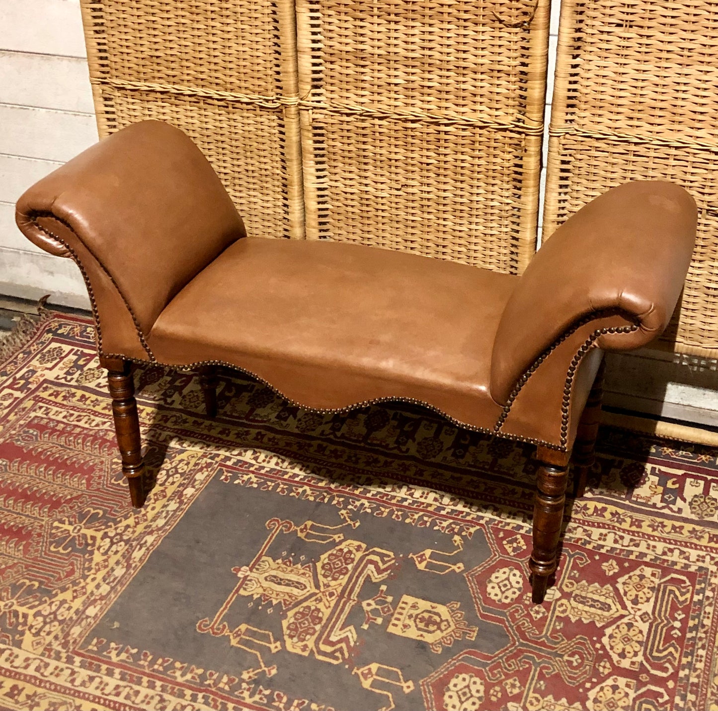 000550....Handsome Pair Of Edwardian Window Seats