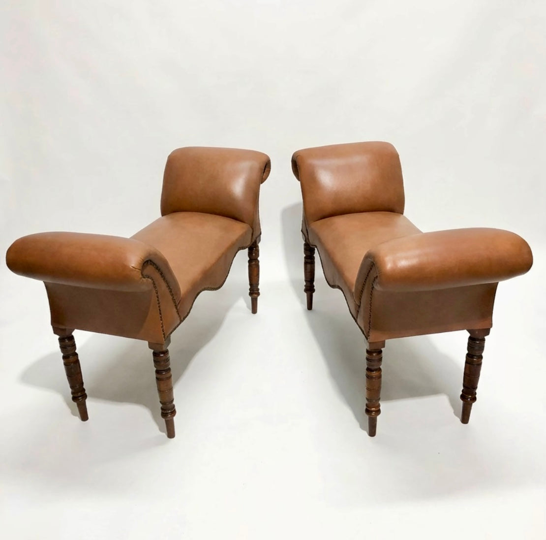 000550....Handsome Pair Of Edwardian Window Seats