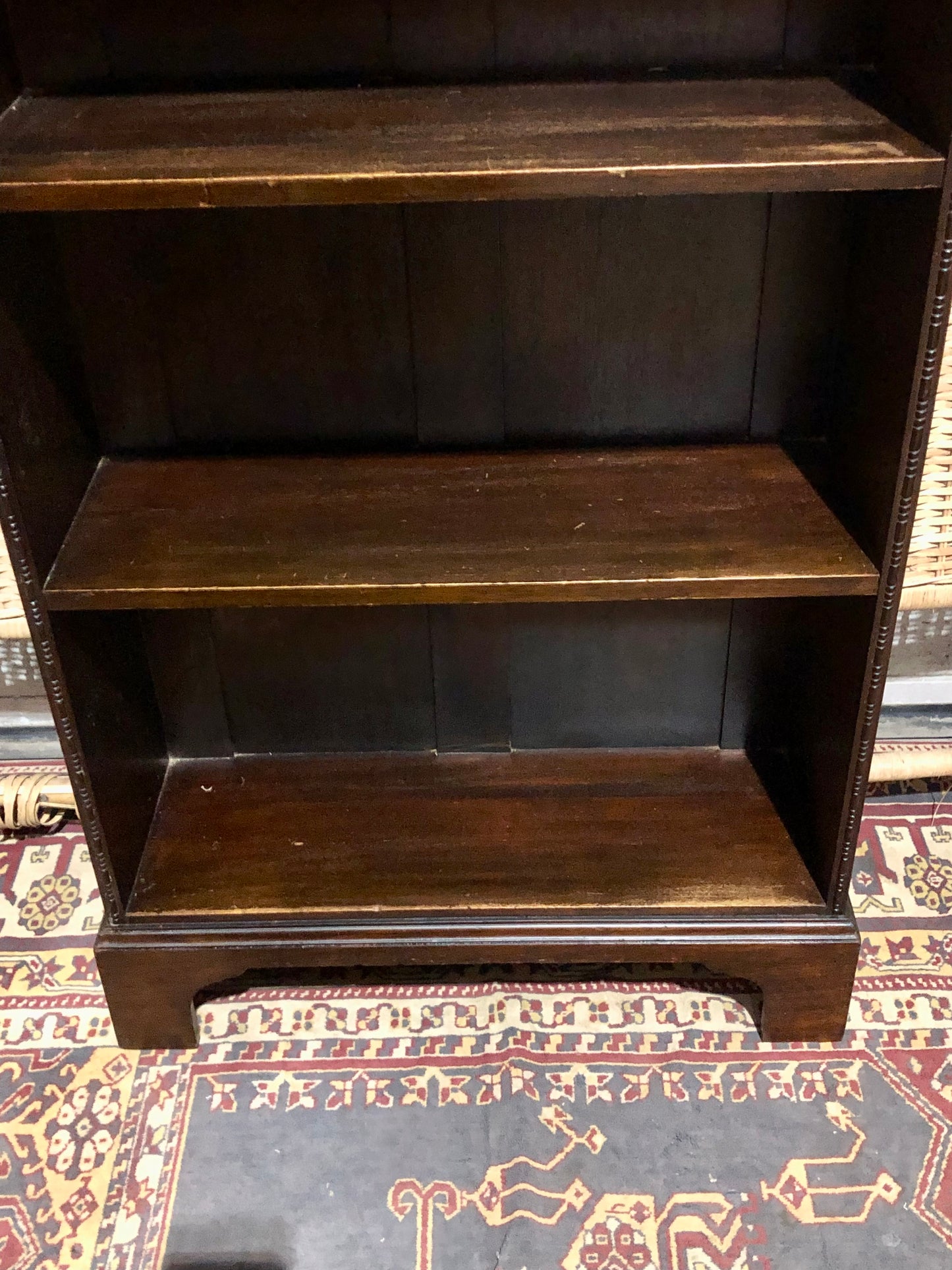 000539....Handsome Edwardian Mahogany Bookcase