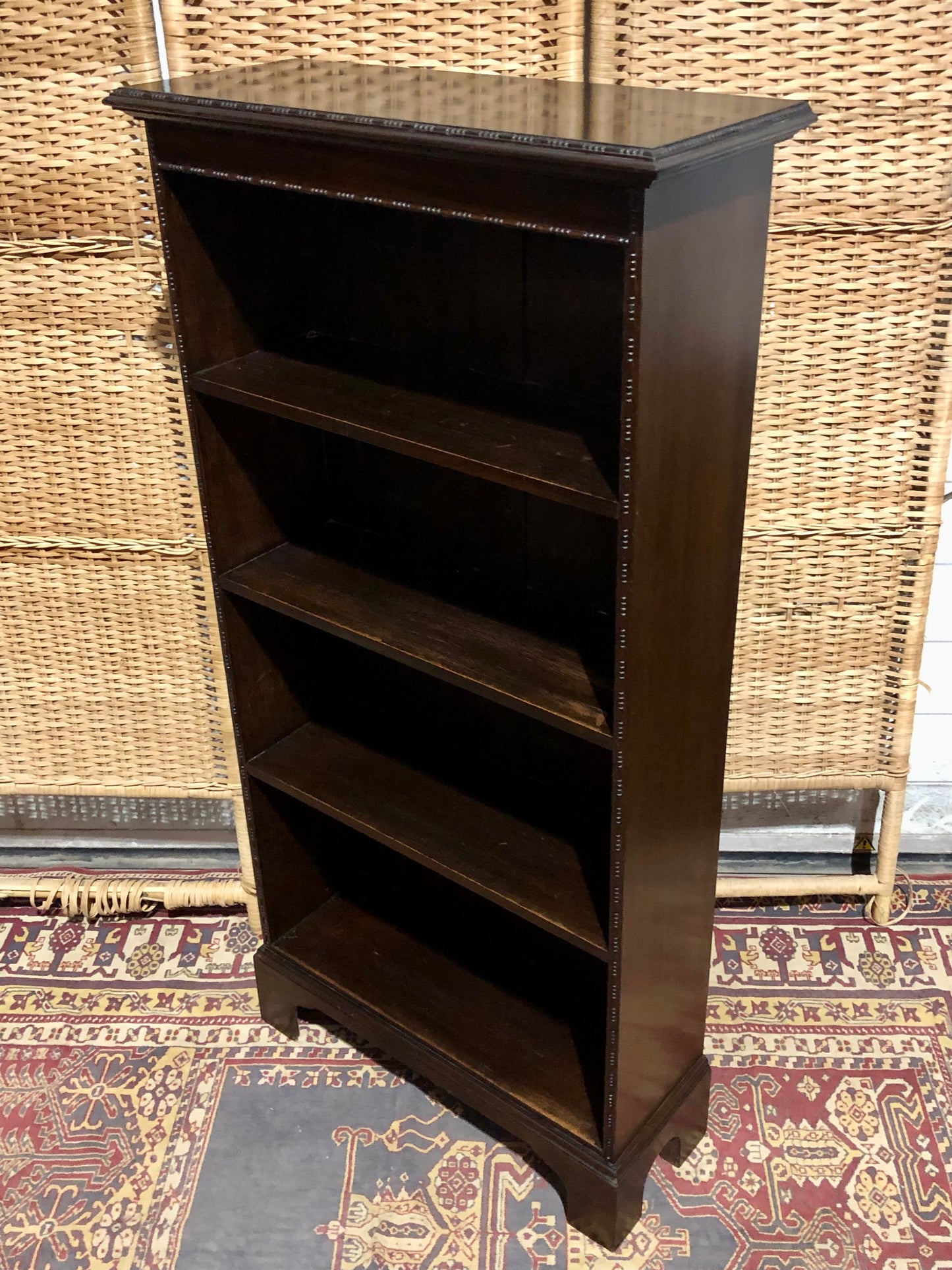 000539....Handsome Edwardian Mahogany Bookcase