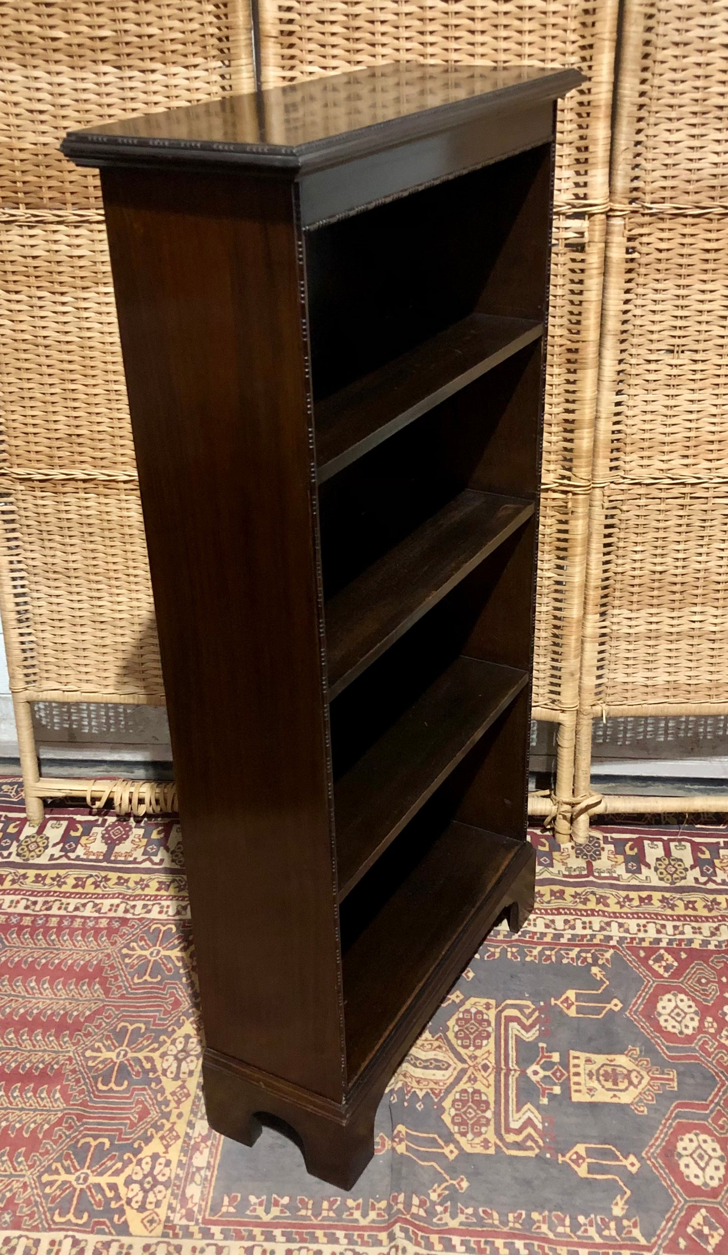 000539....Handsome Edwardian Mahogany Bookcase