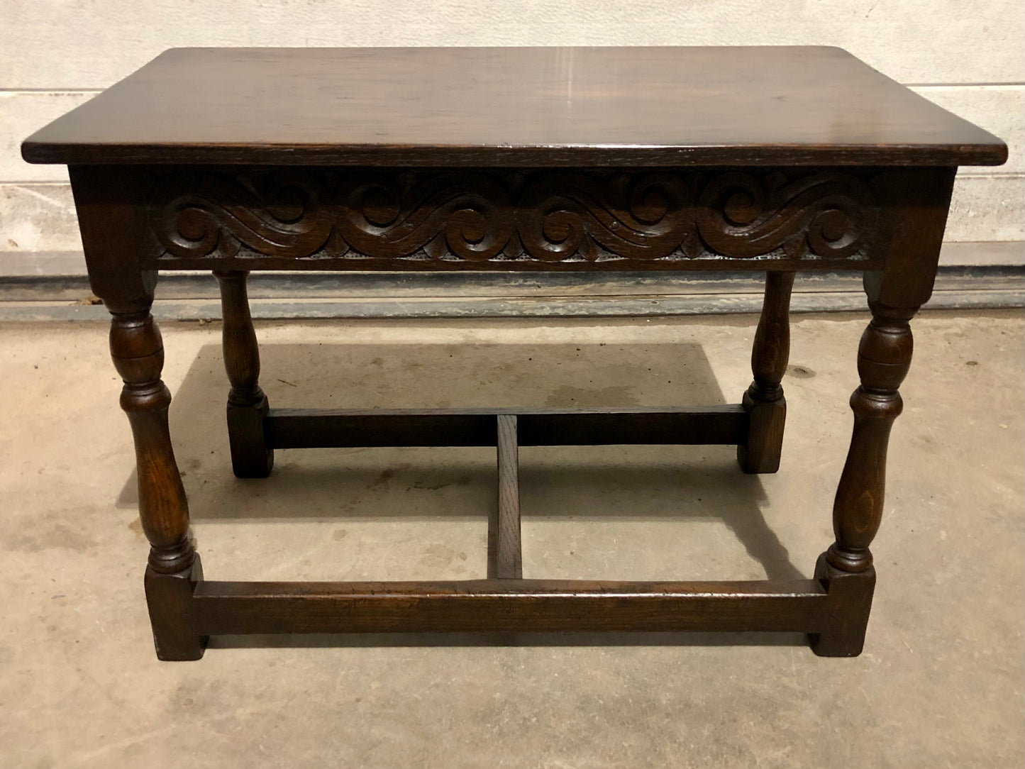 000702....Handsome Vintage Carved Oak Nest Of Three Coffee Tables