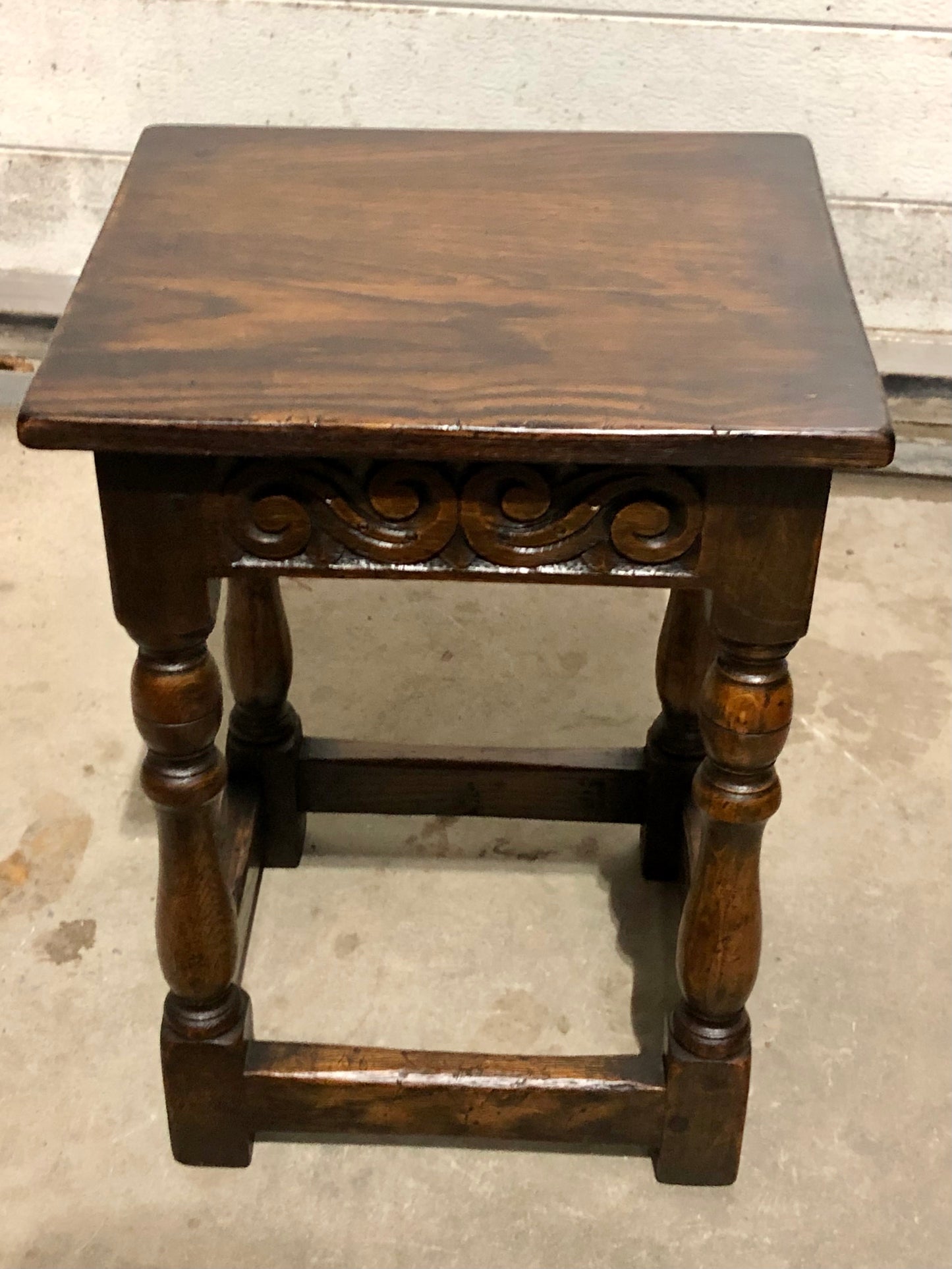 000702....Handsome Vintage Carved Oak Nest Of Three Coffee Tables