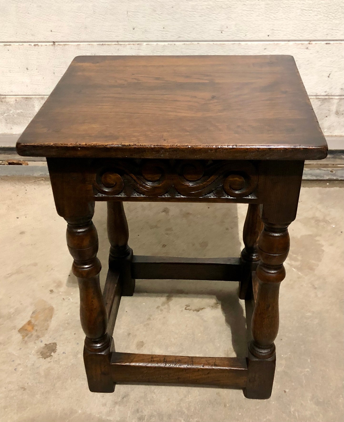 000702....Handsome Vintage Carved Oak Nest Of Three Coffee Tables