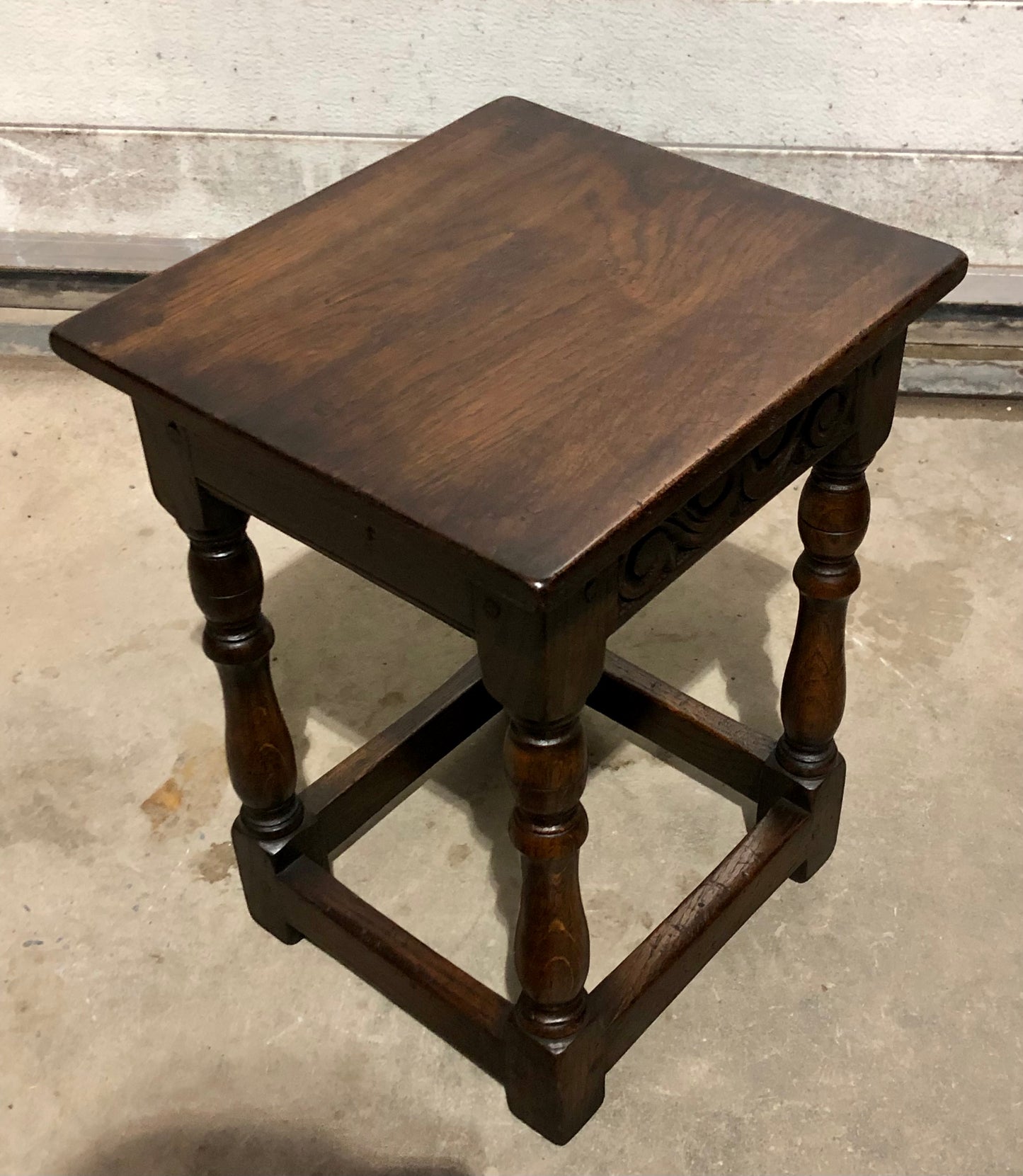 000702....Handsome Vintage Carved Oak Nest Of Three Coffee Tables