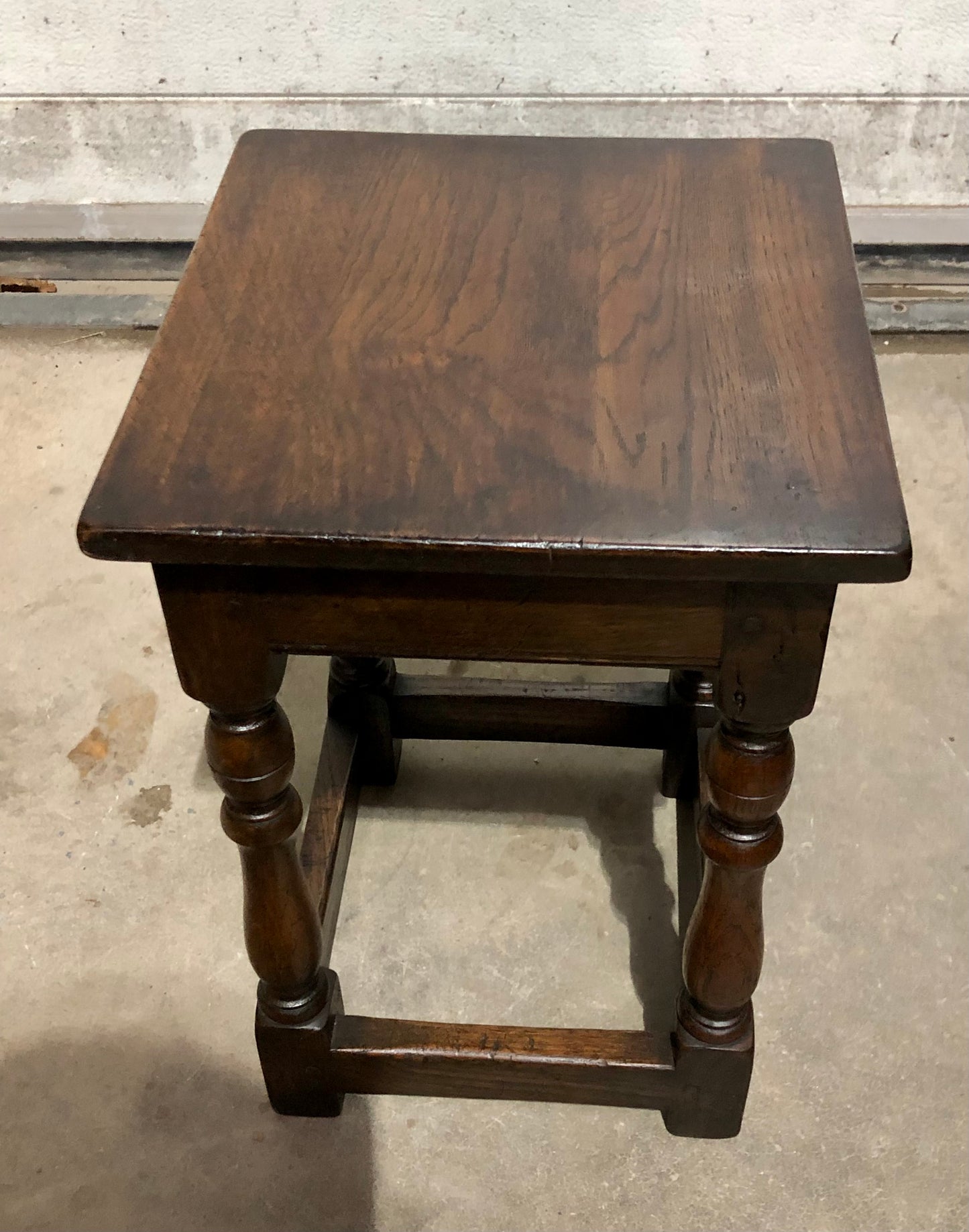 000702....Handsome Vintage Carved Oak Nest Of Three Coffee Tables