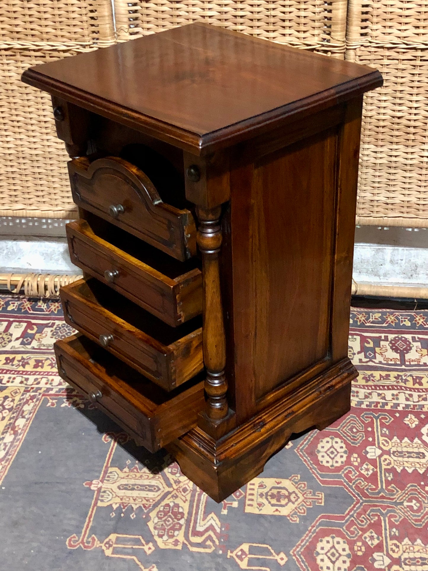 000536...Handsome Pair Of Vintage Mahogany Bedside Chests ( sold )
