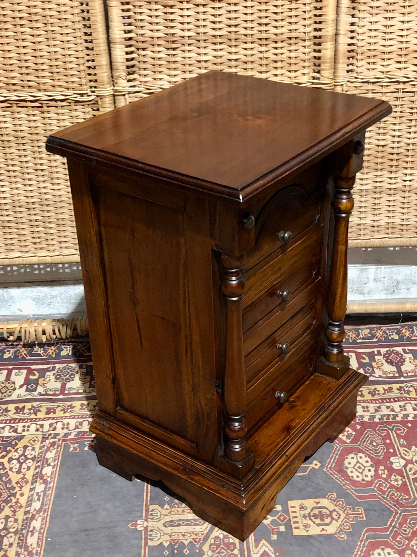 000536...Handsome Pair Of Vintage Mahogany Bedside Chests ( sold )