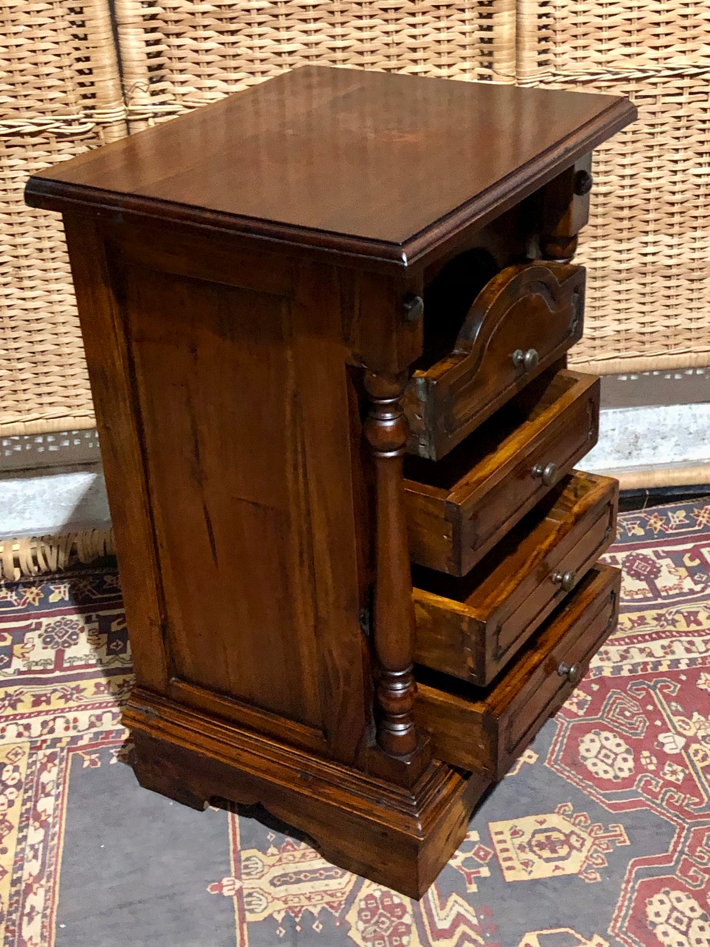 000536...Handsome Pair Of Vintage Mahogany Bedside Chests ( sold )