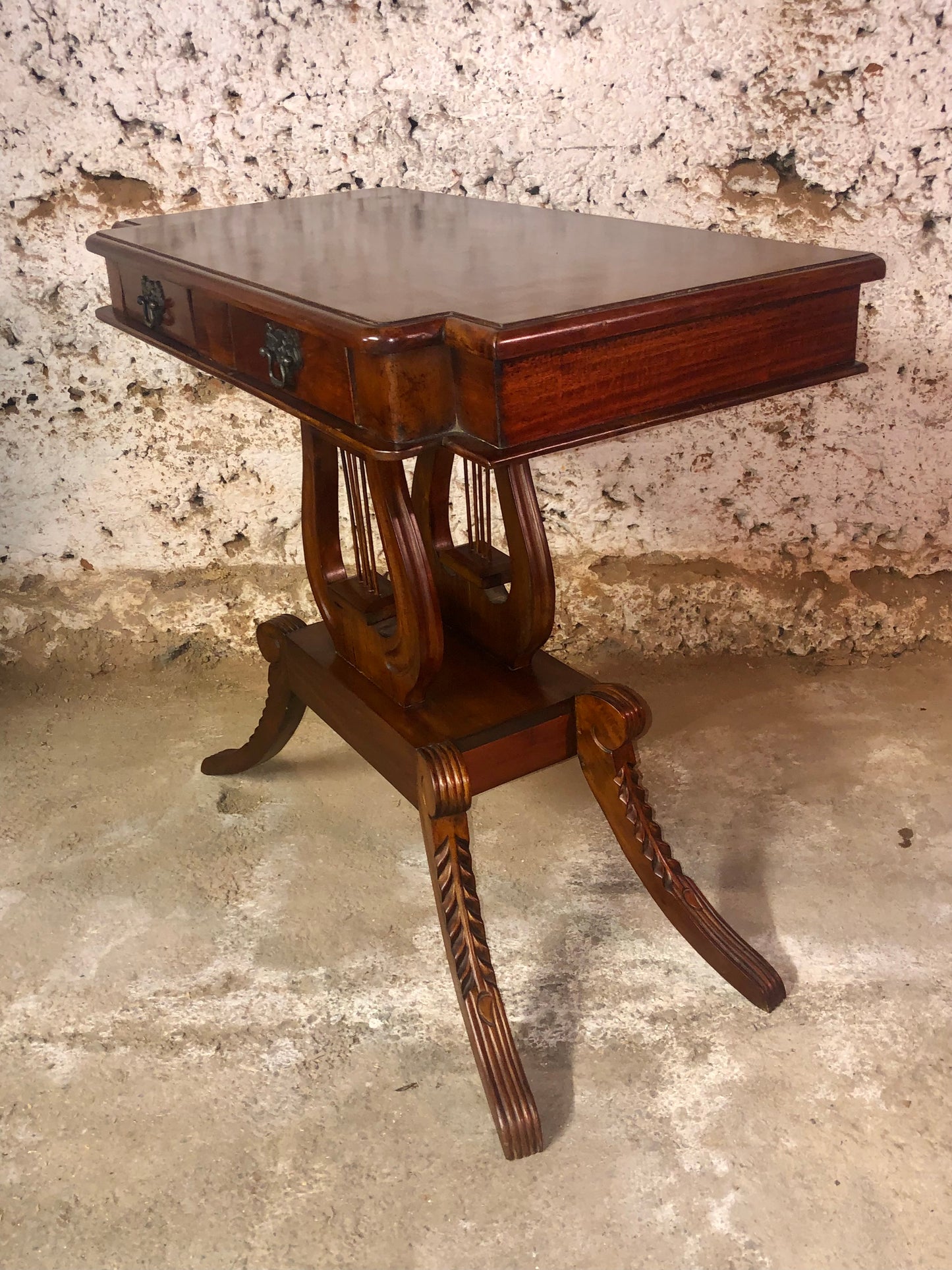 000529...Handsome Vintage Reproduction Mahogany Hall Table