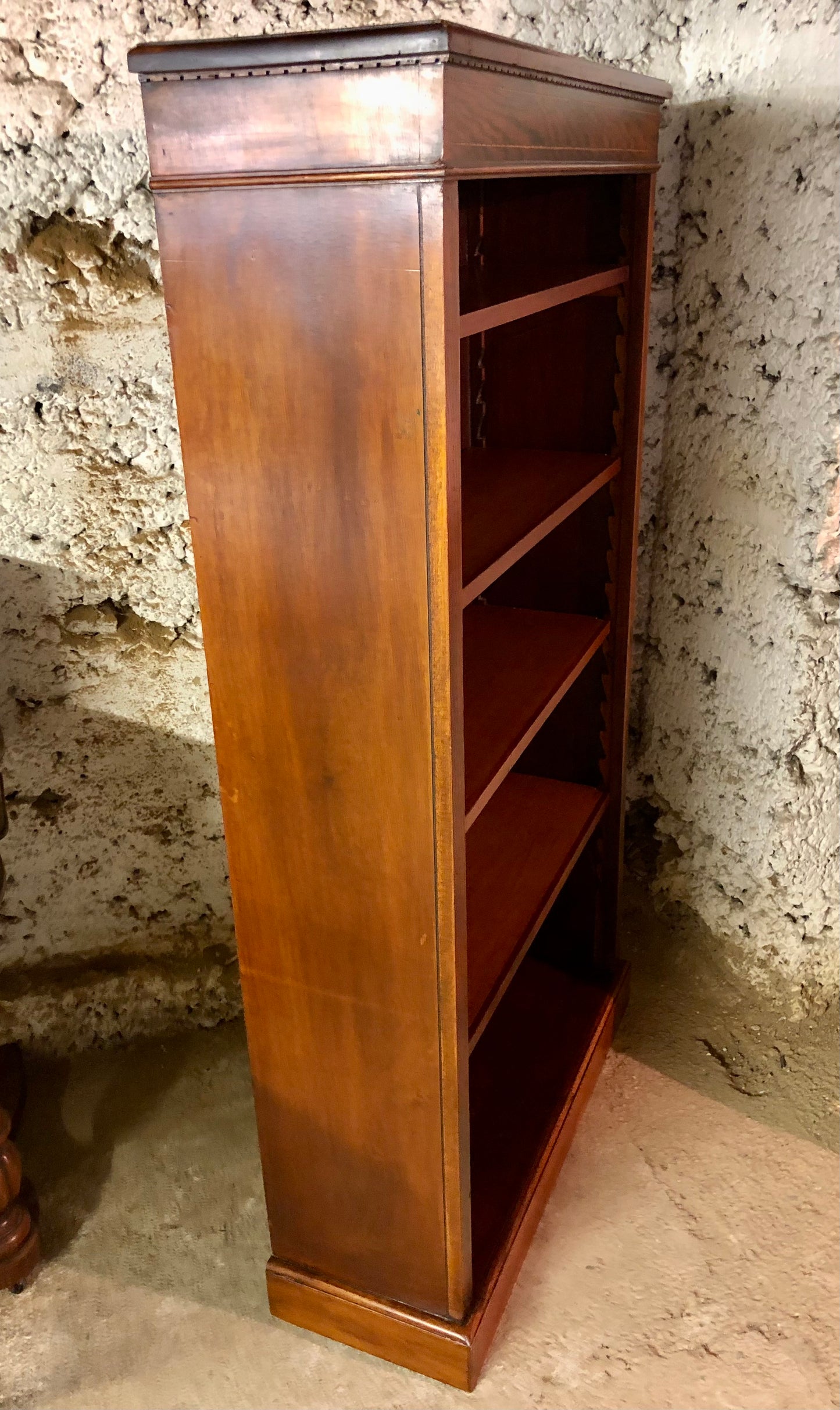 000526....Handsome Vintage Mahogany Bookcase ( sold )