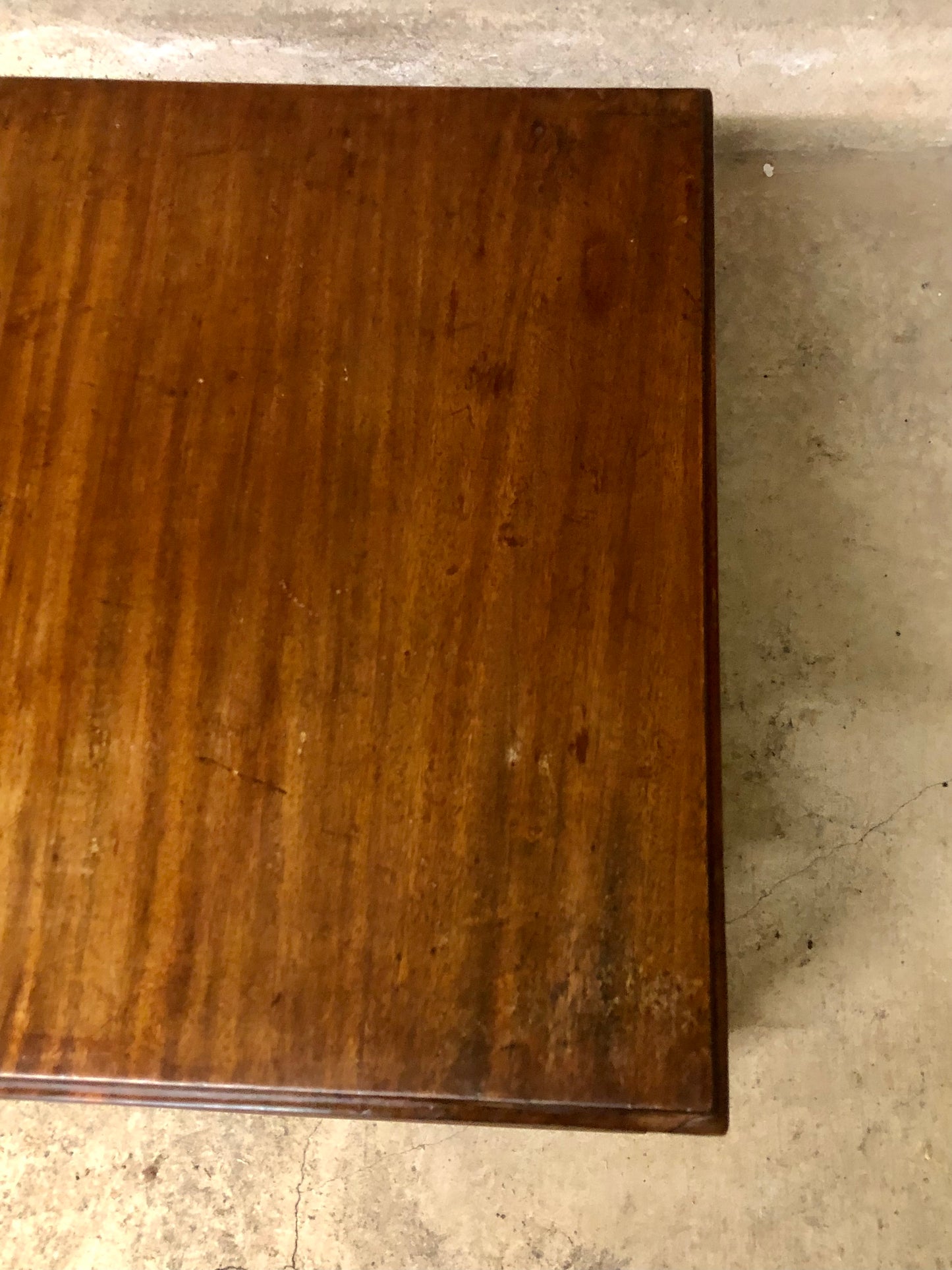 000525....Handsome Vintage Mahogany Coffee Table Bookcase