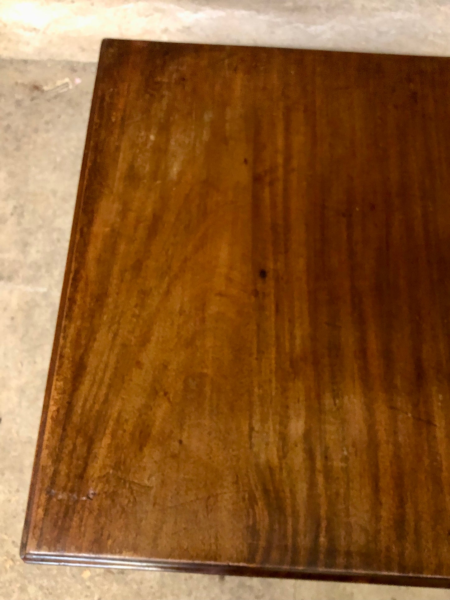 000525....Handsome Vintage Mahogany Coffee Table Bookcase