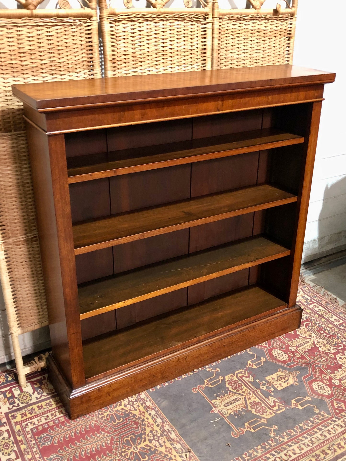 000524....Handsome Antique Walnut Bookcase