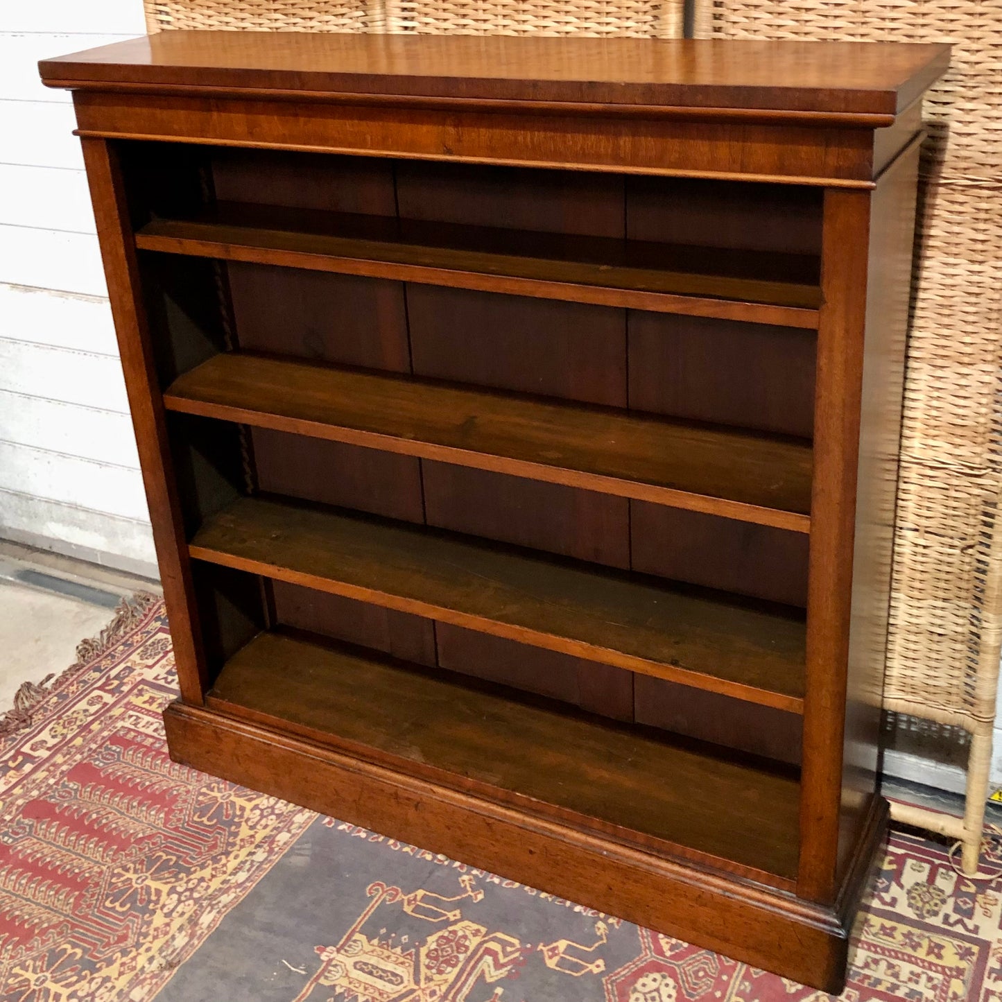 000524....Handsome Antique Walnut Bookcase