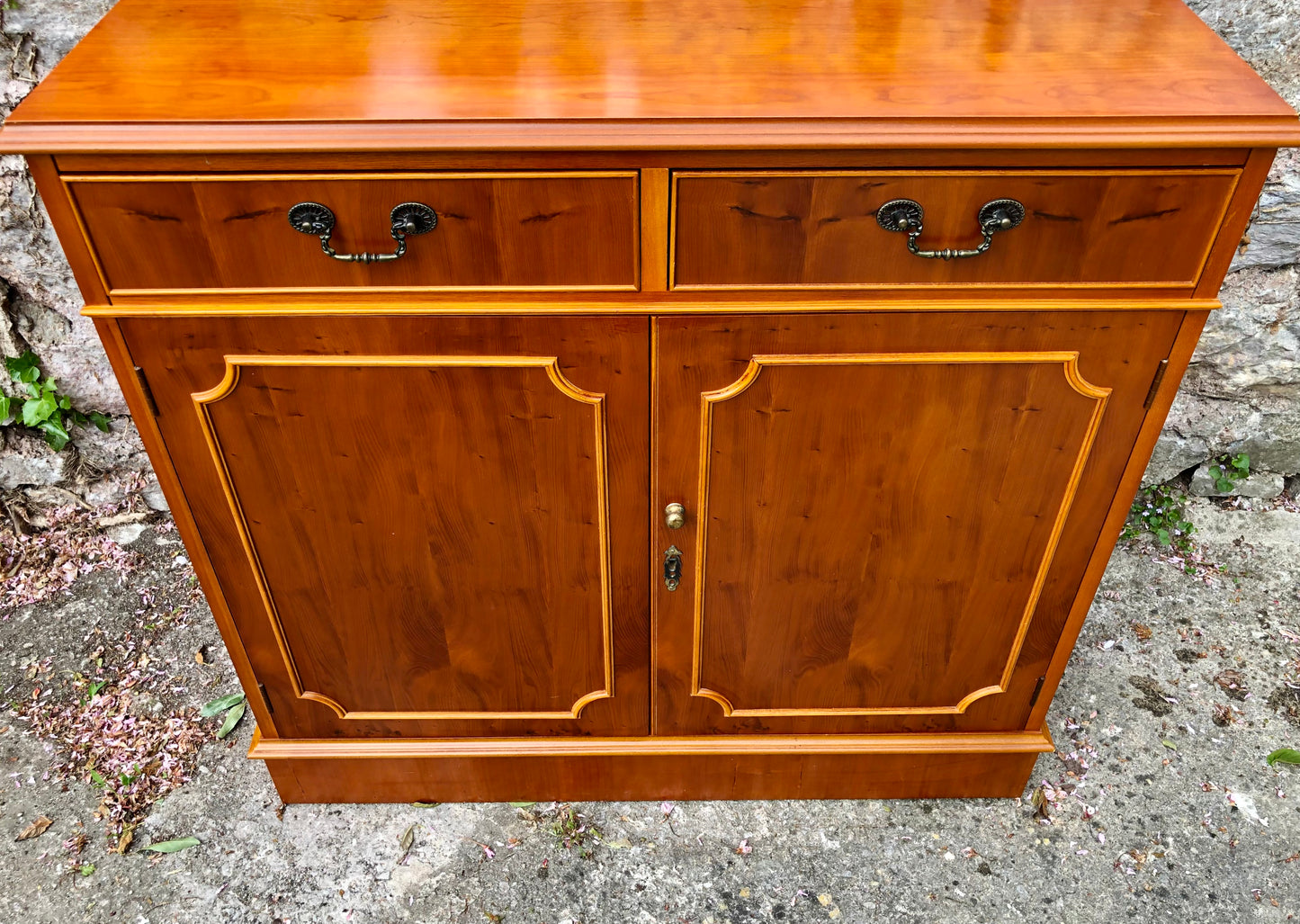 000523....Handsome Vintage Yew Side Cabinet