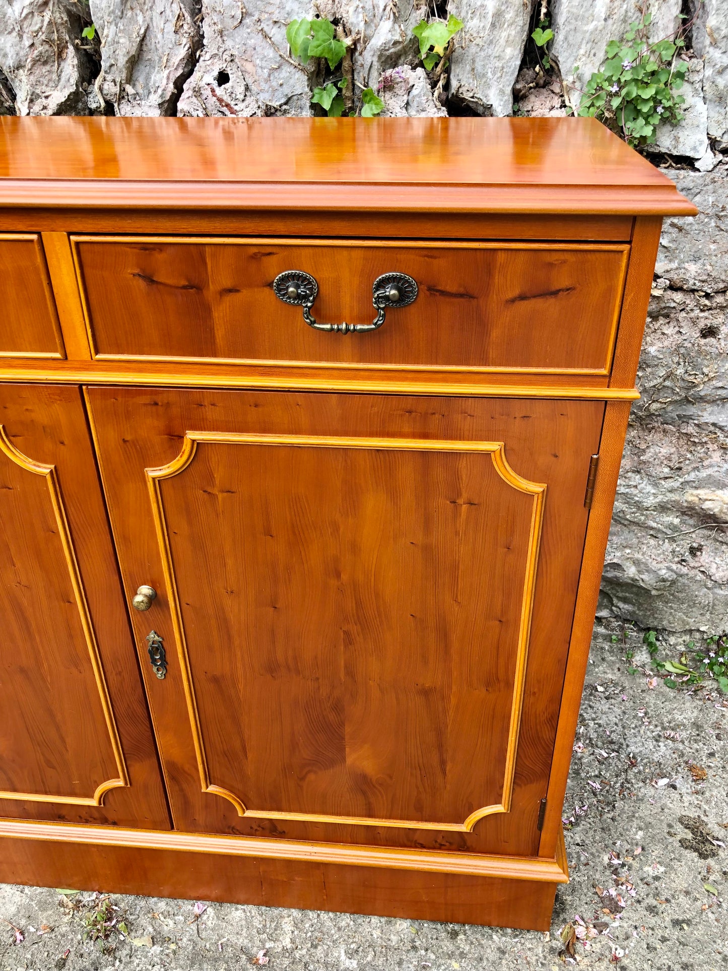 000523....Handsome Vintage Yew Side Cabinet