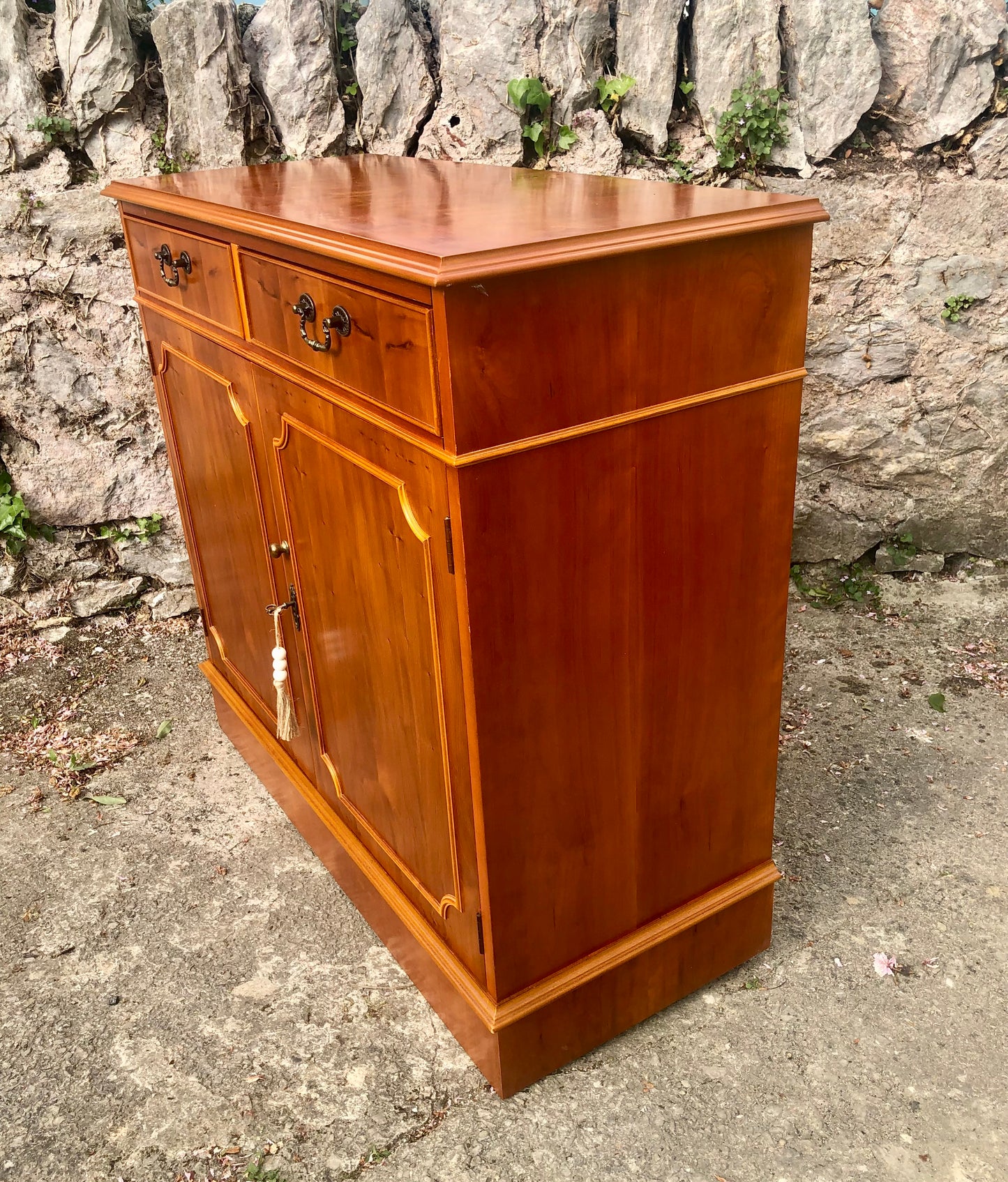 000523....Handsome Vintage Yew Side Cabinet