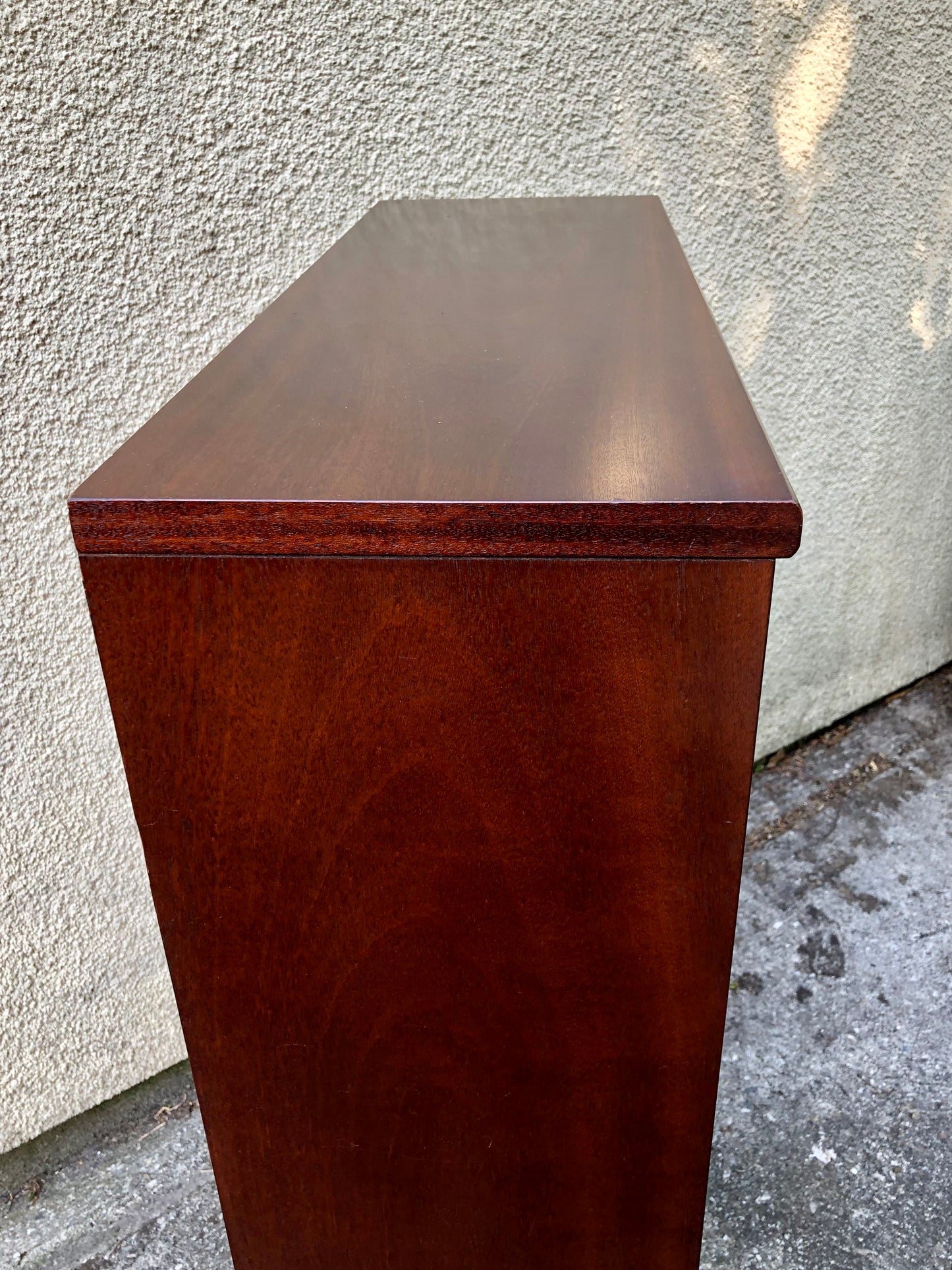 000520....Handsome Vintage Mahogany Bookcase