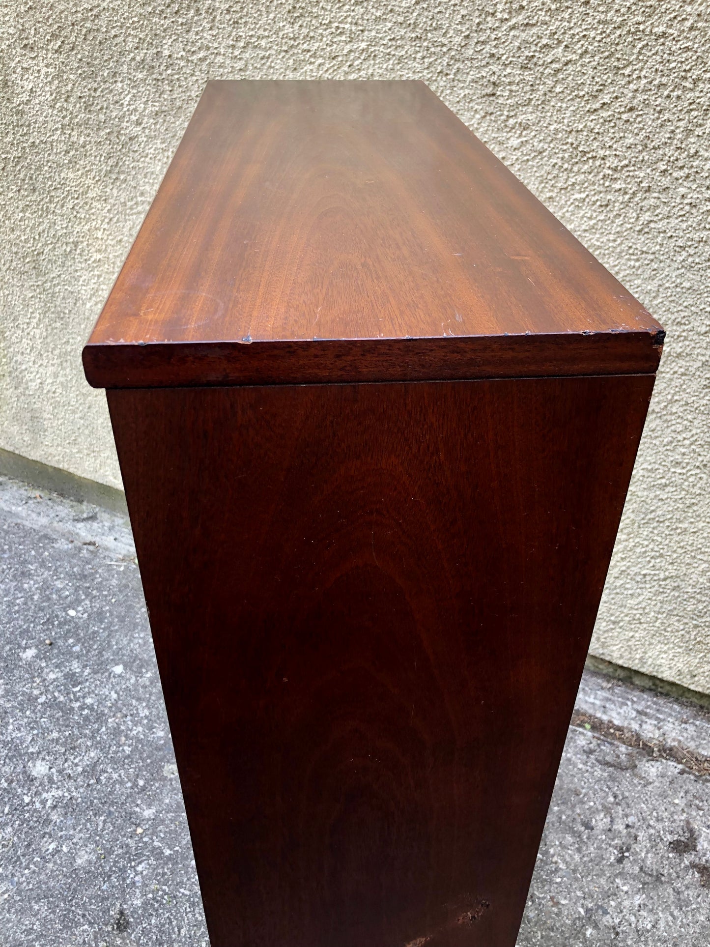 000520....Handsome Vintage Mahogany Bookcase