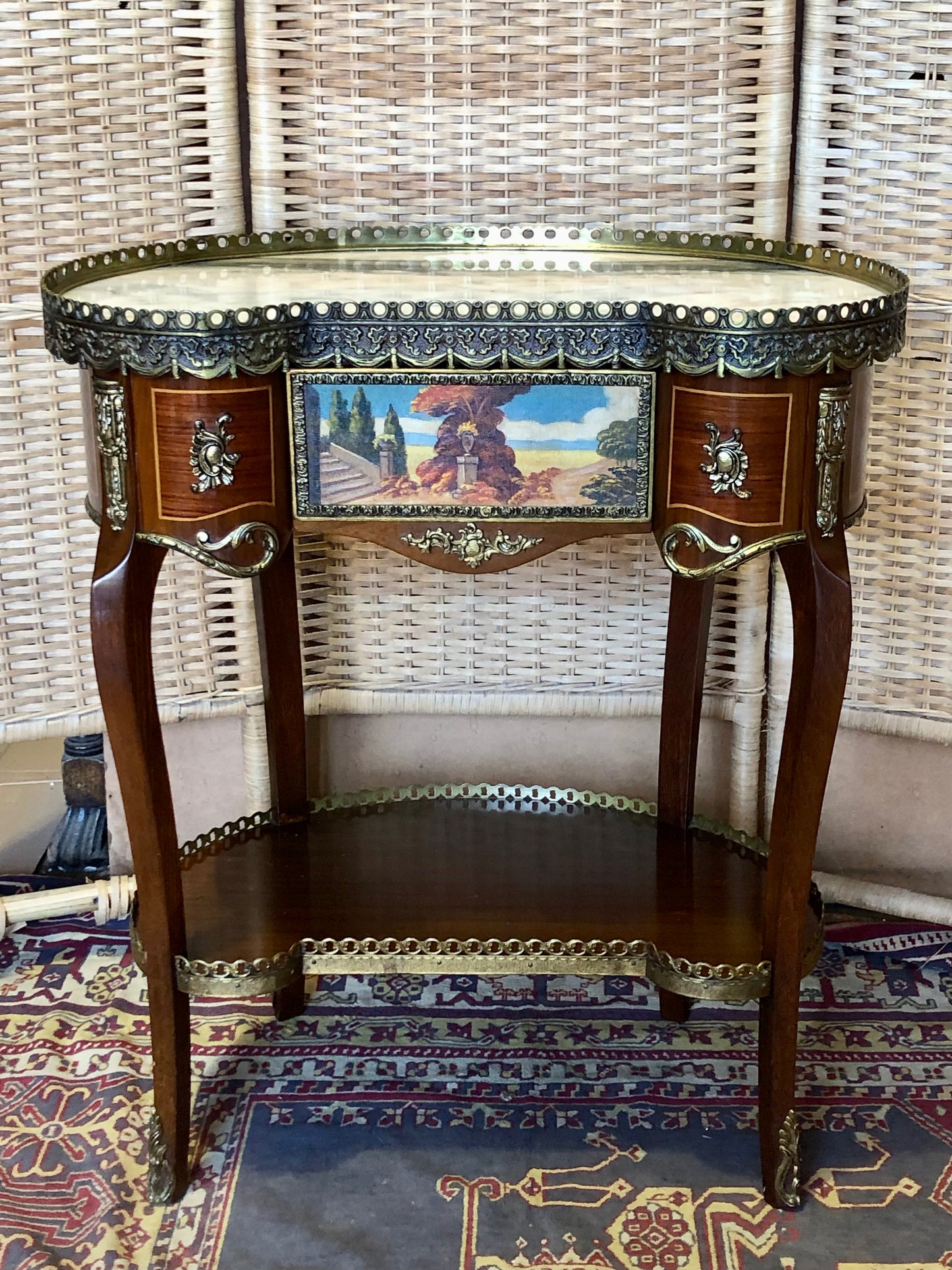 000518....Bedside Lamp Table Vintage French