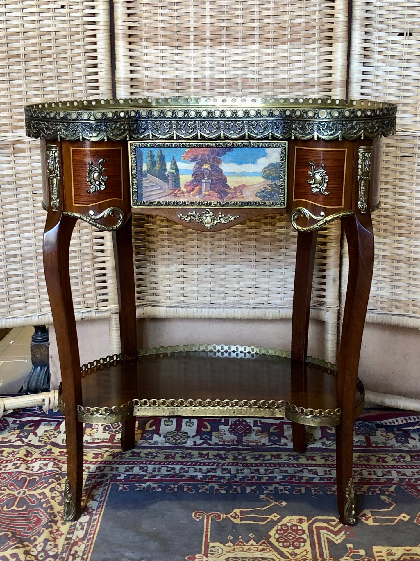 000518....Bedside Lamp Table Vintage French