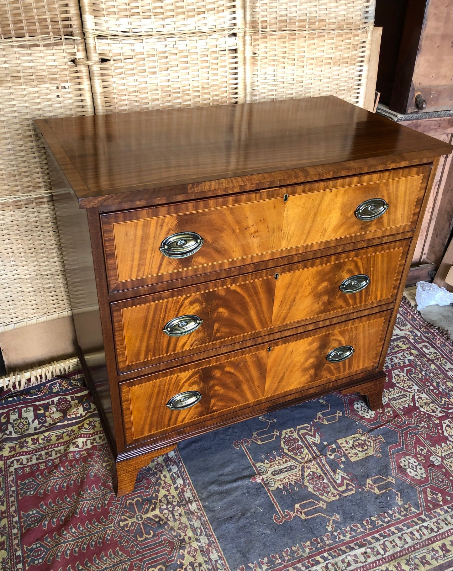 000513....Chest Of Drawers Vintage Mahogany