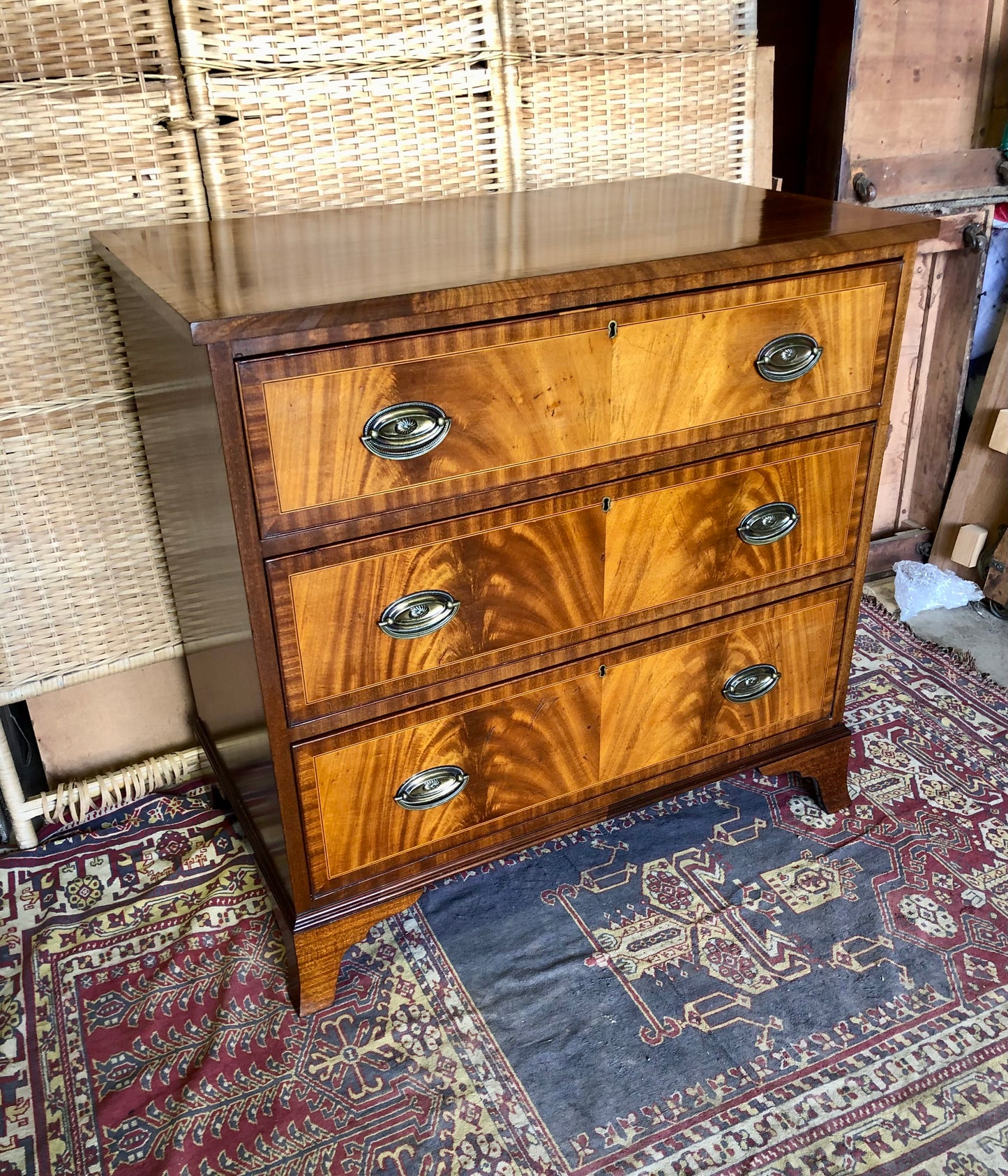 000513....Chest Of Drawers Vintage Mahogany