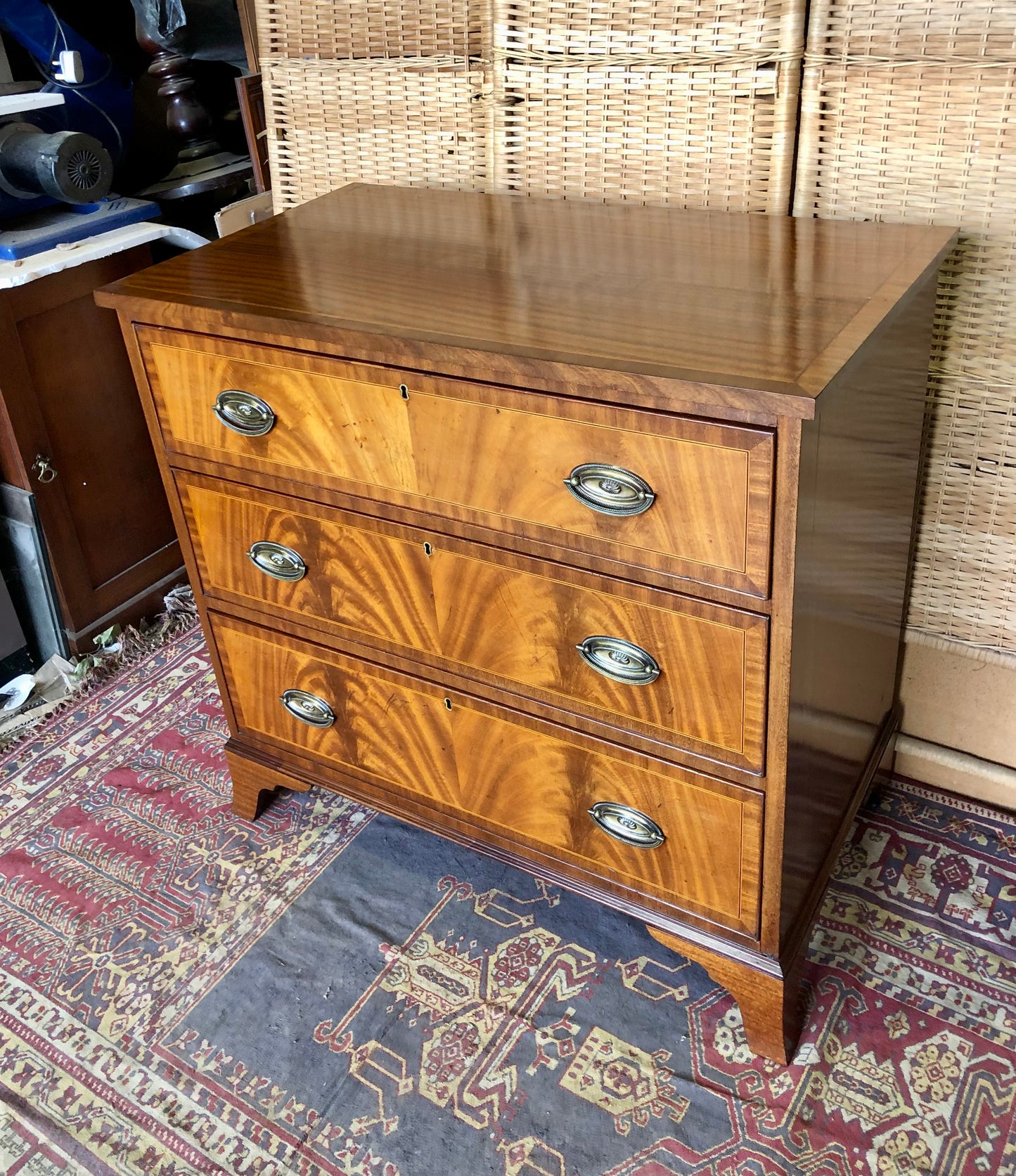 000513....Chest Of Drawers Vintage Mahogany