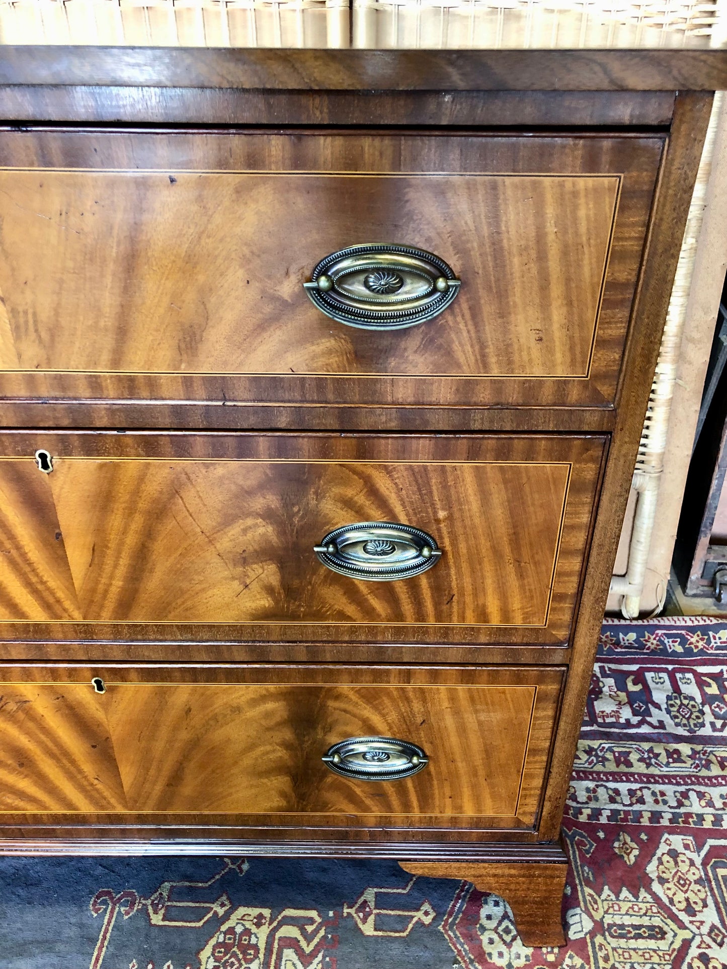 000513....Chest Of Drawers Vintage Mahogany