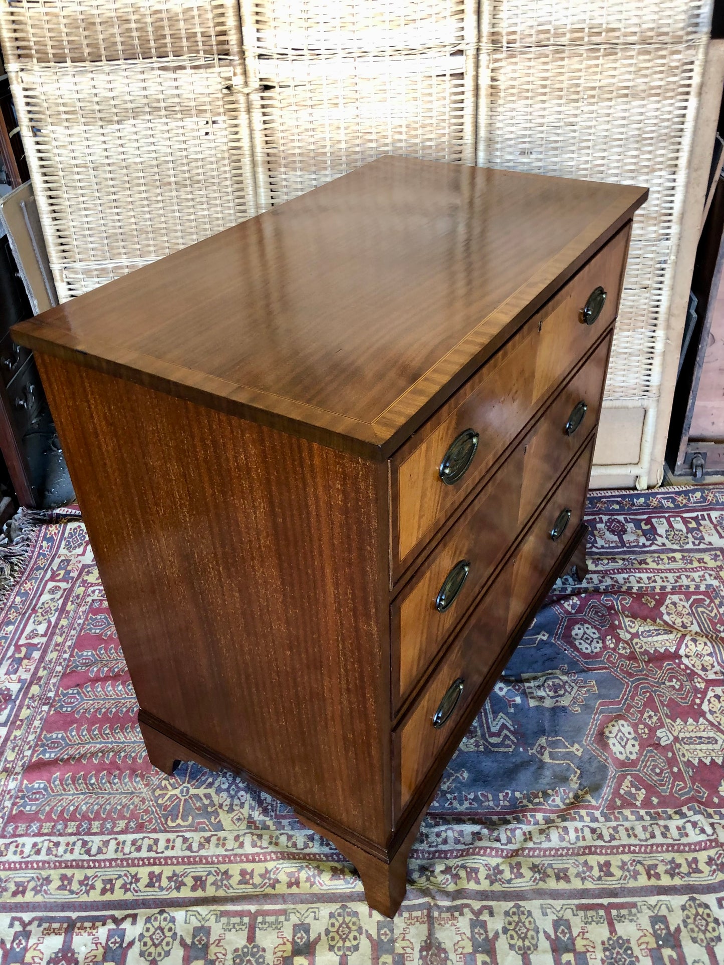 000513....Chest Of Drawers Vintage Mahogany