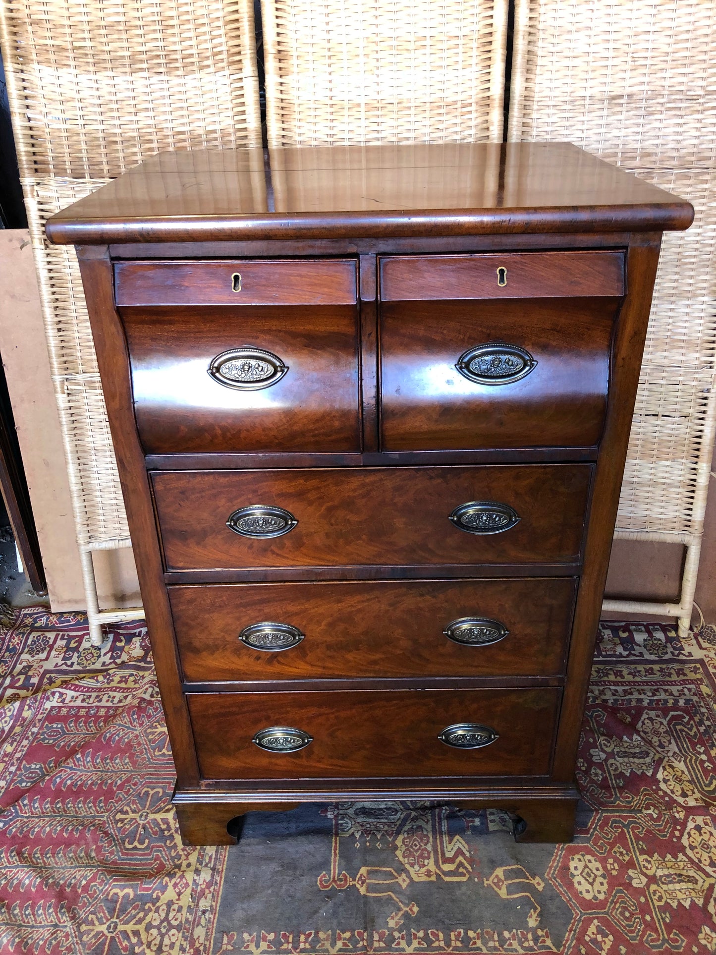 000512....Handsome Pair Of Antique Mahogany Chests