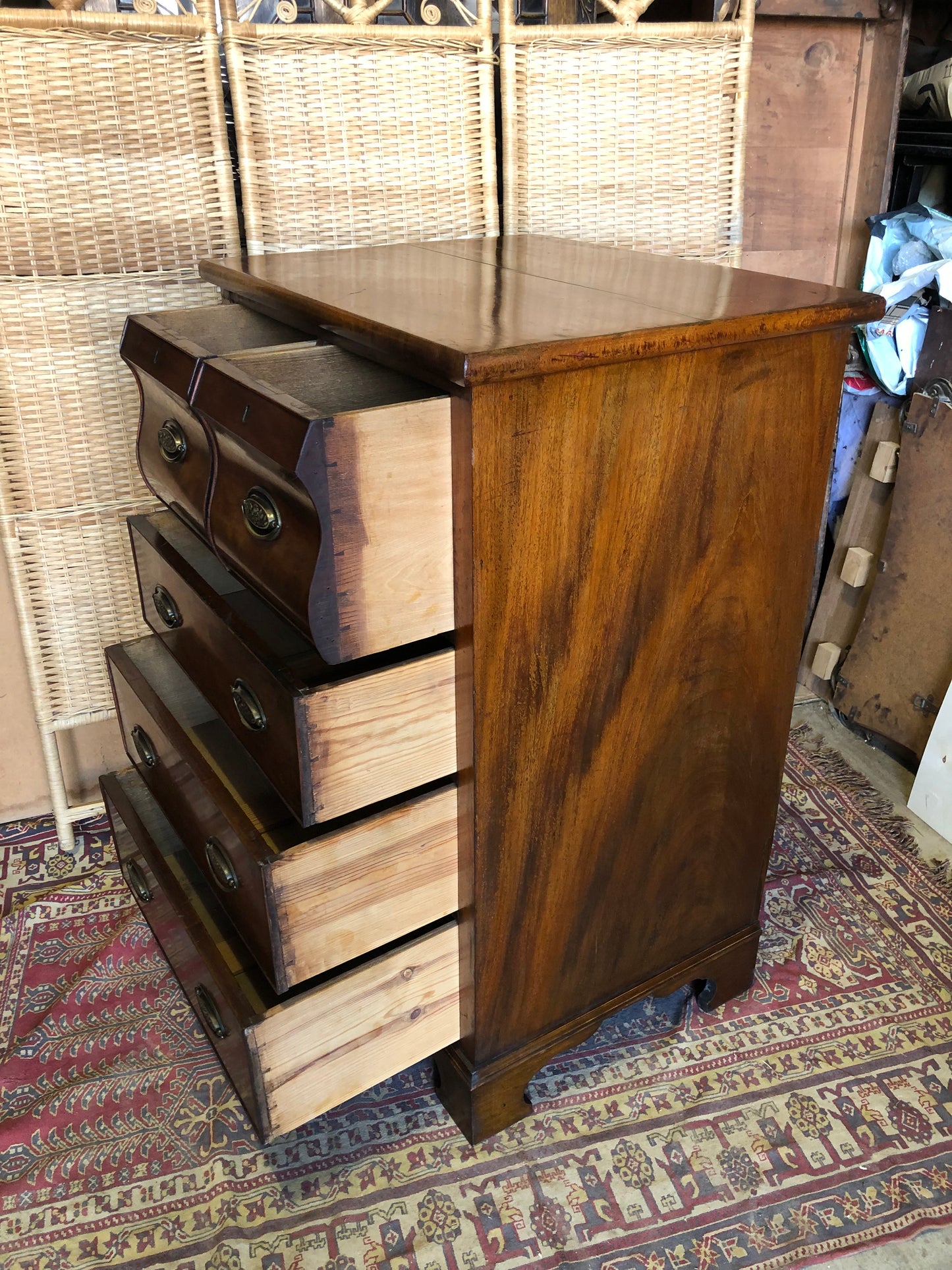 000512....Handsome Pair Of Antique Mahogany Chests