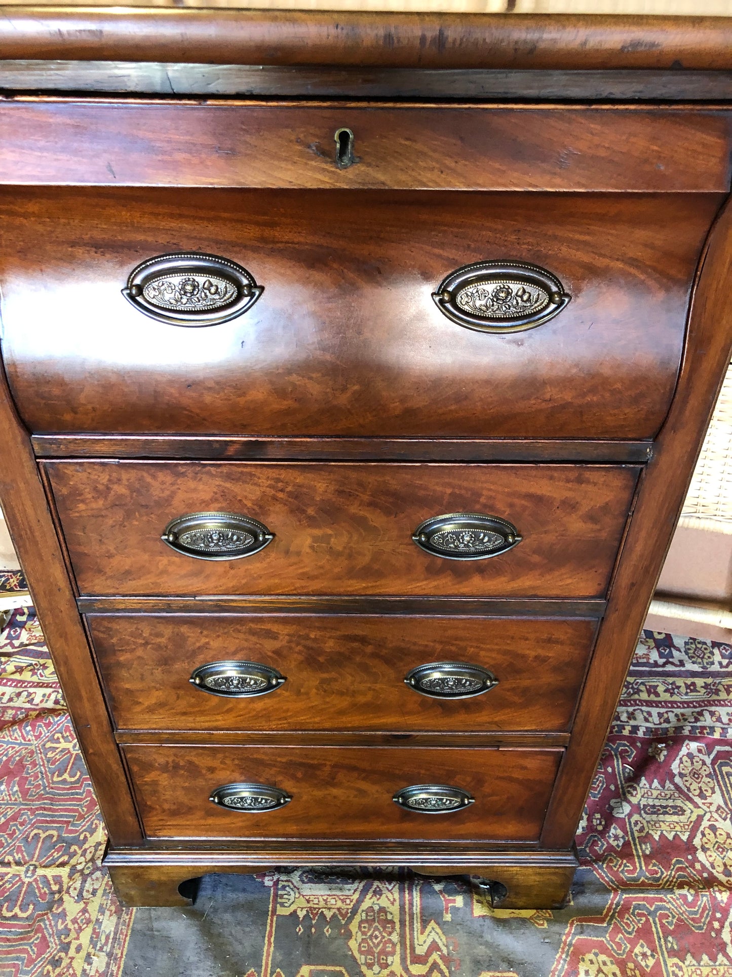000512....Handsome Pair Of Antique Mahogany Chests