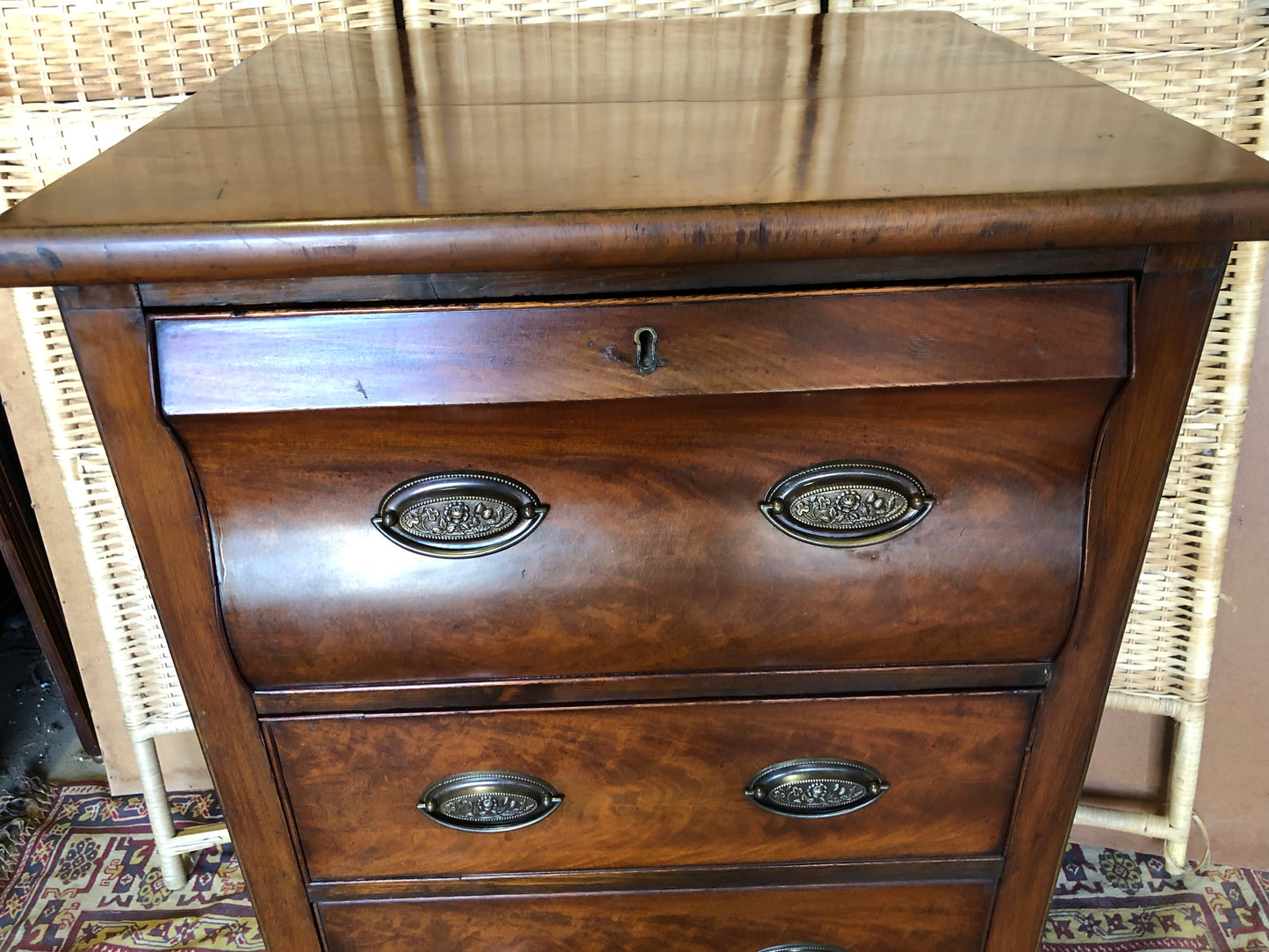 000512....Handsome Pair Of Antique Mahogany Chests